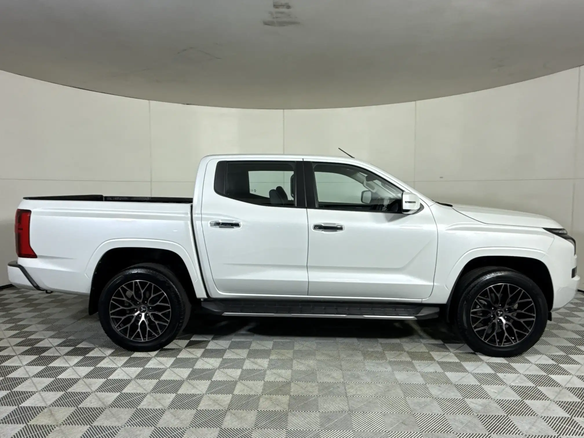 Mitsubishi Triton