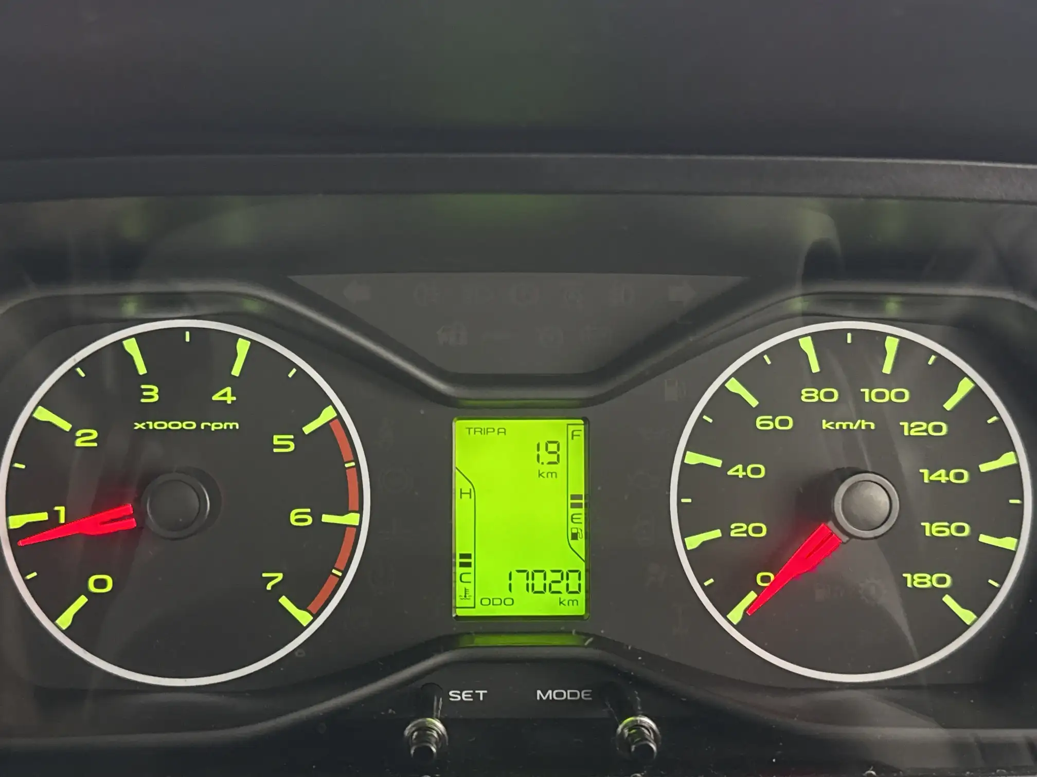 Mahindra PIK UP