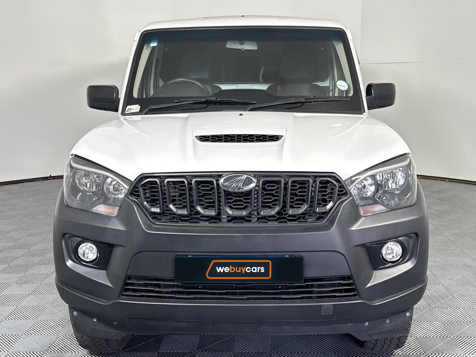 Mahindra PIK UP