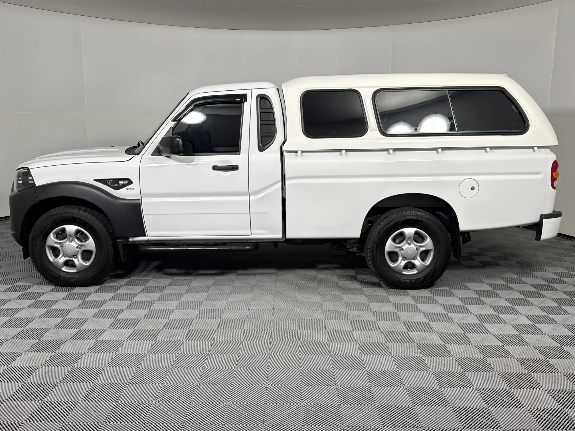 Mahindra PIK UP