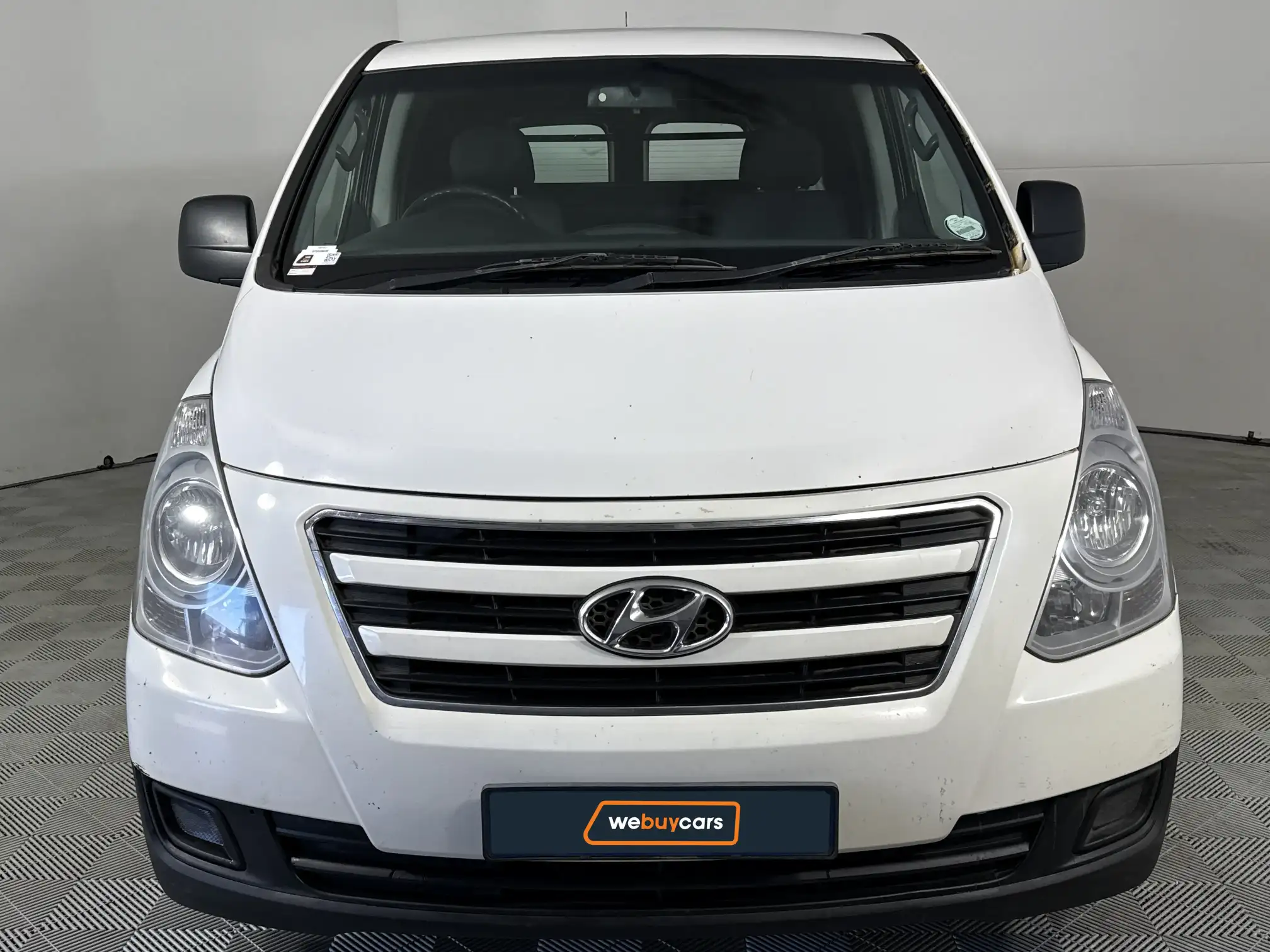 Hyundai H-1