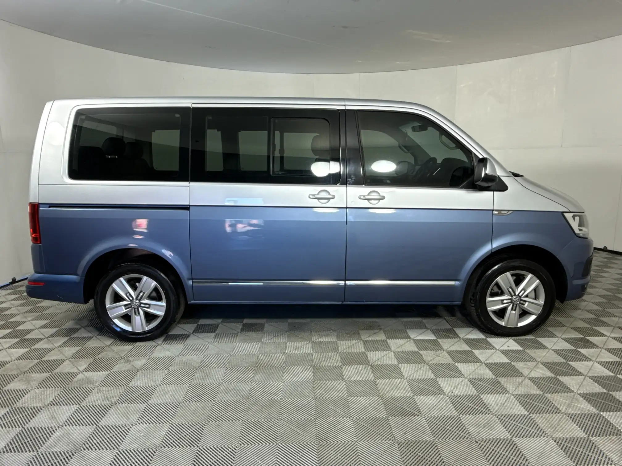 Volkswagen T6