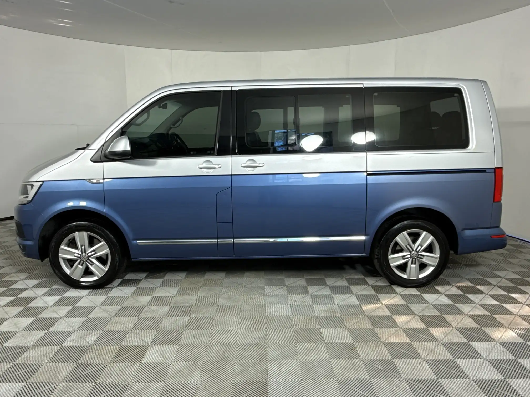 Volkswagen T6