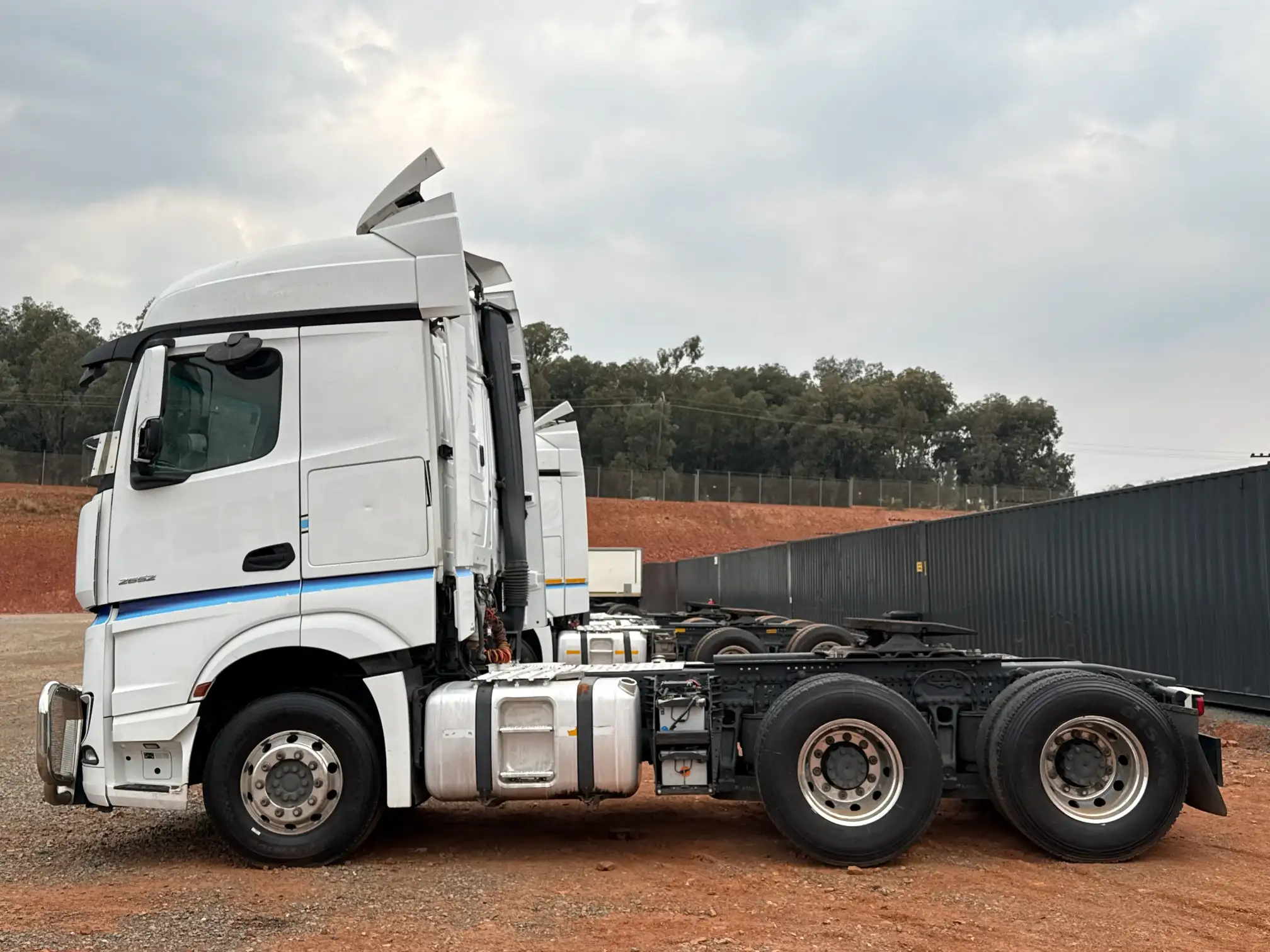 Mercedes-Benz 26 Series Actros