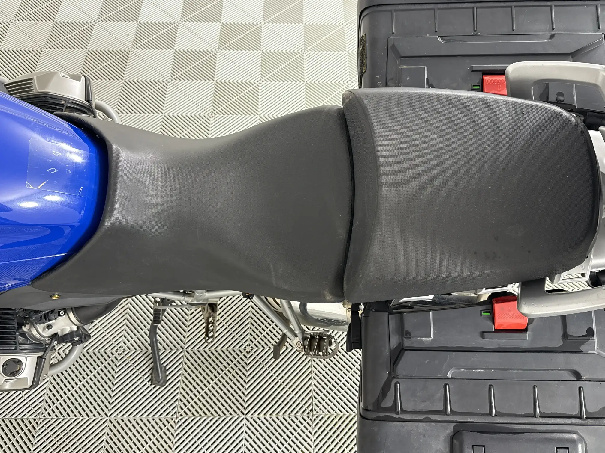 BMW R Series
