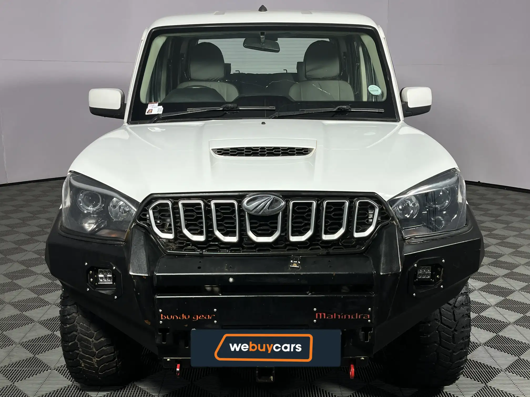 Mahindra PIK UP