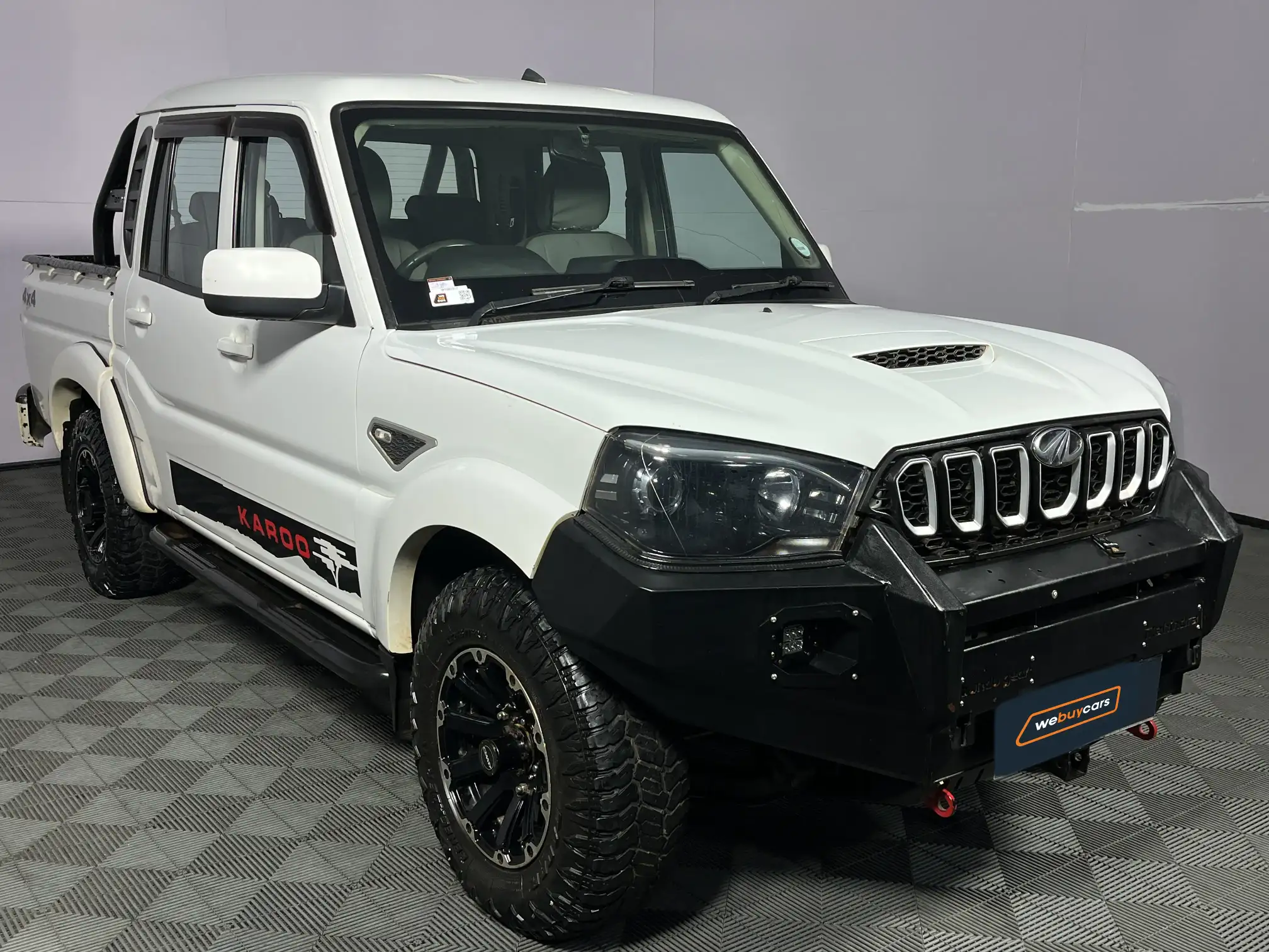 Mahindra PIK UP