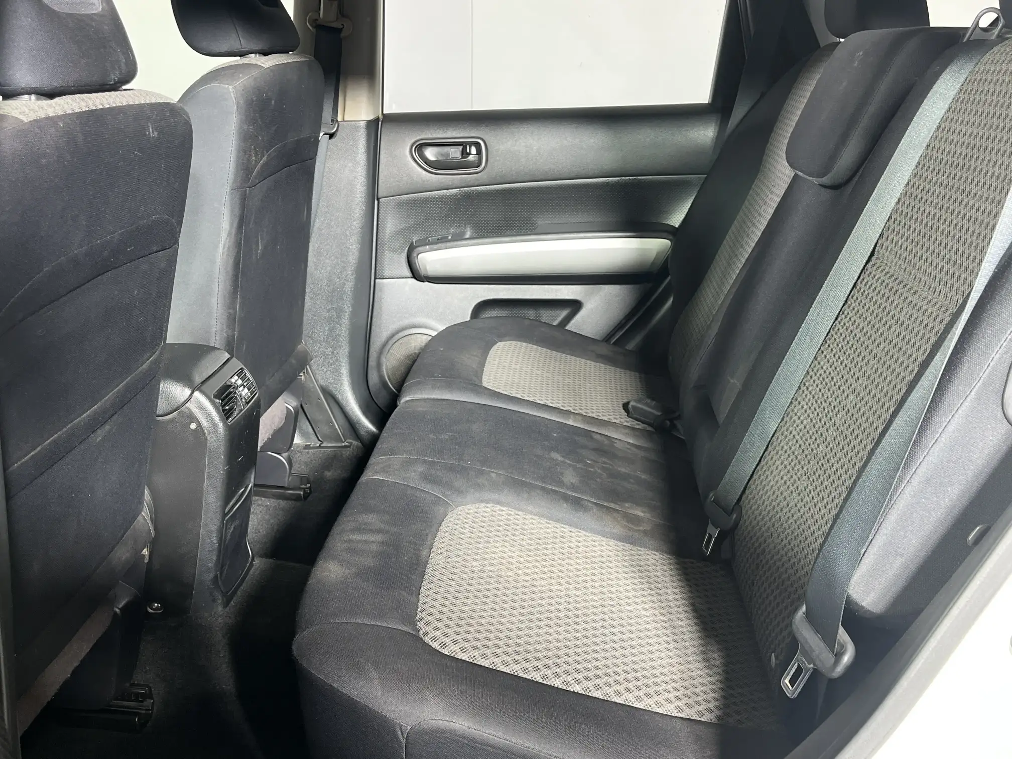 Nissan X Trail