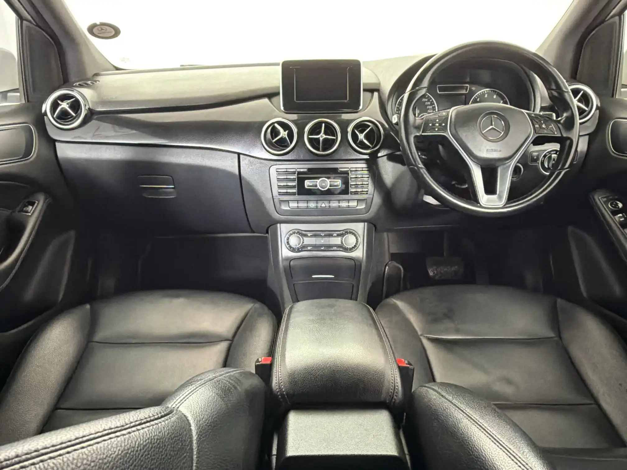 Mercedes-Benz B Class