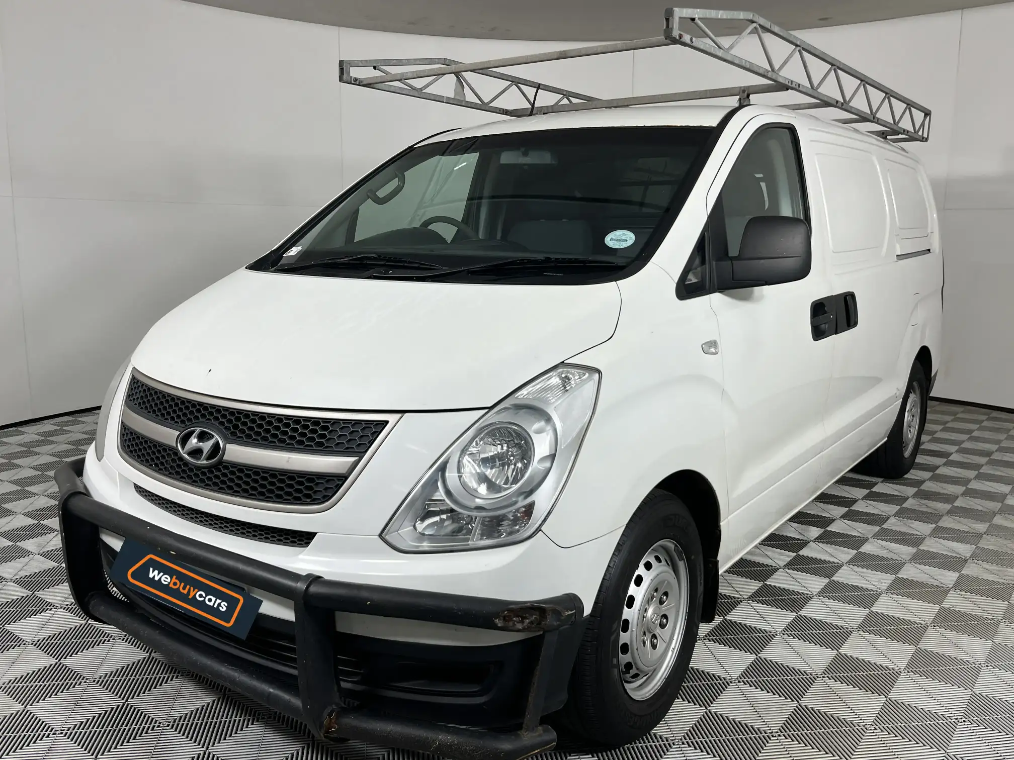 Hyundai H-1