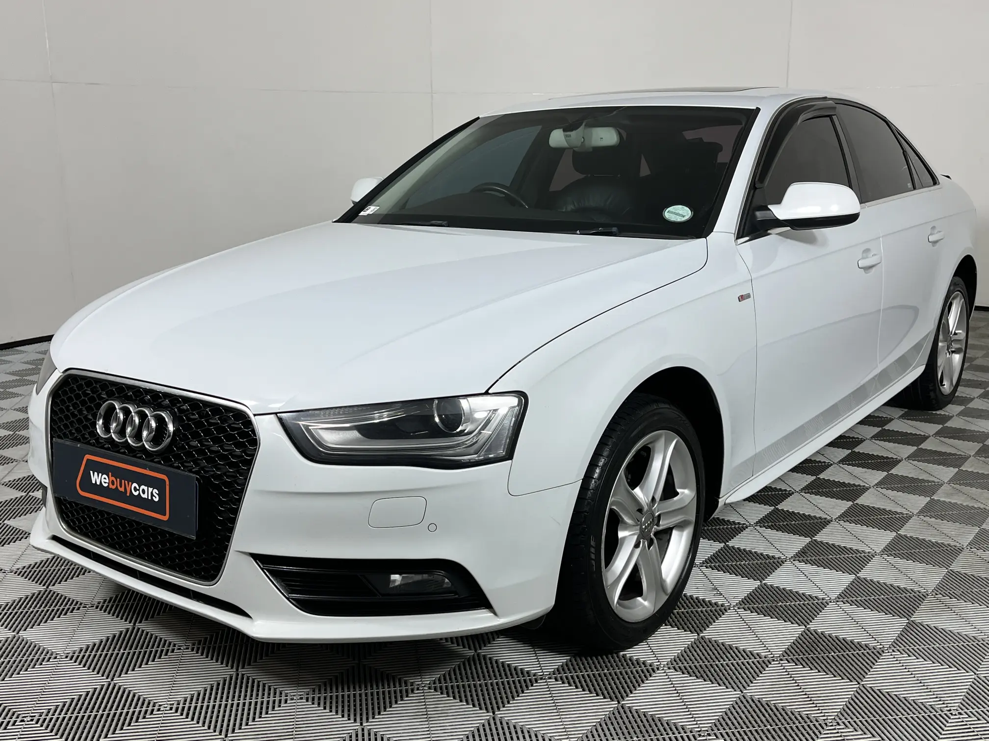 2013 Audi A4 2.0 TDI SE Multitronic