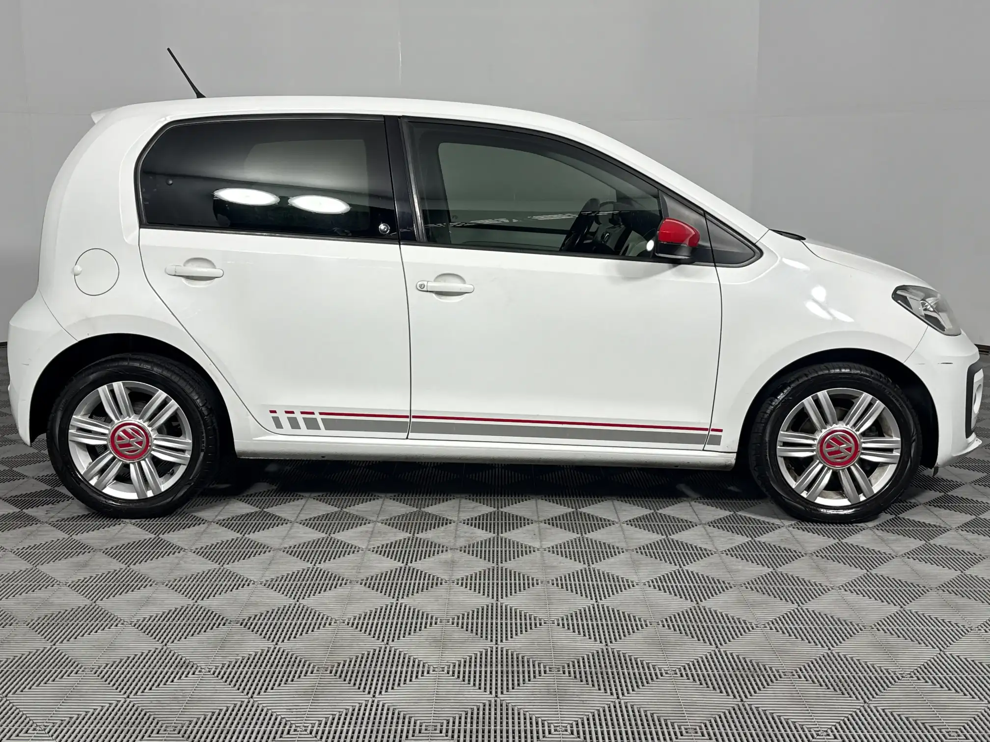 Volkswagen UP