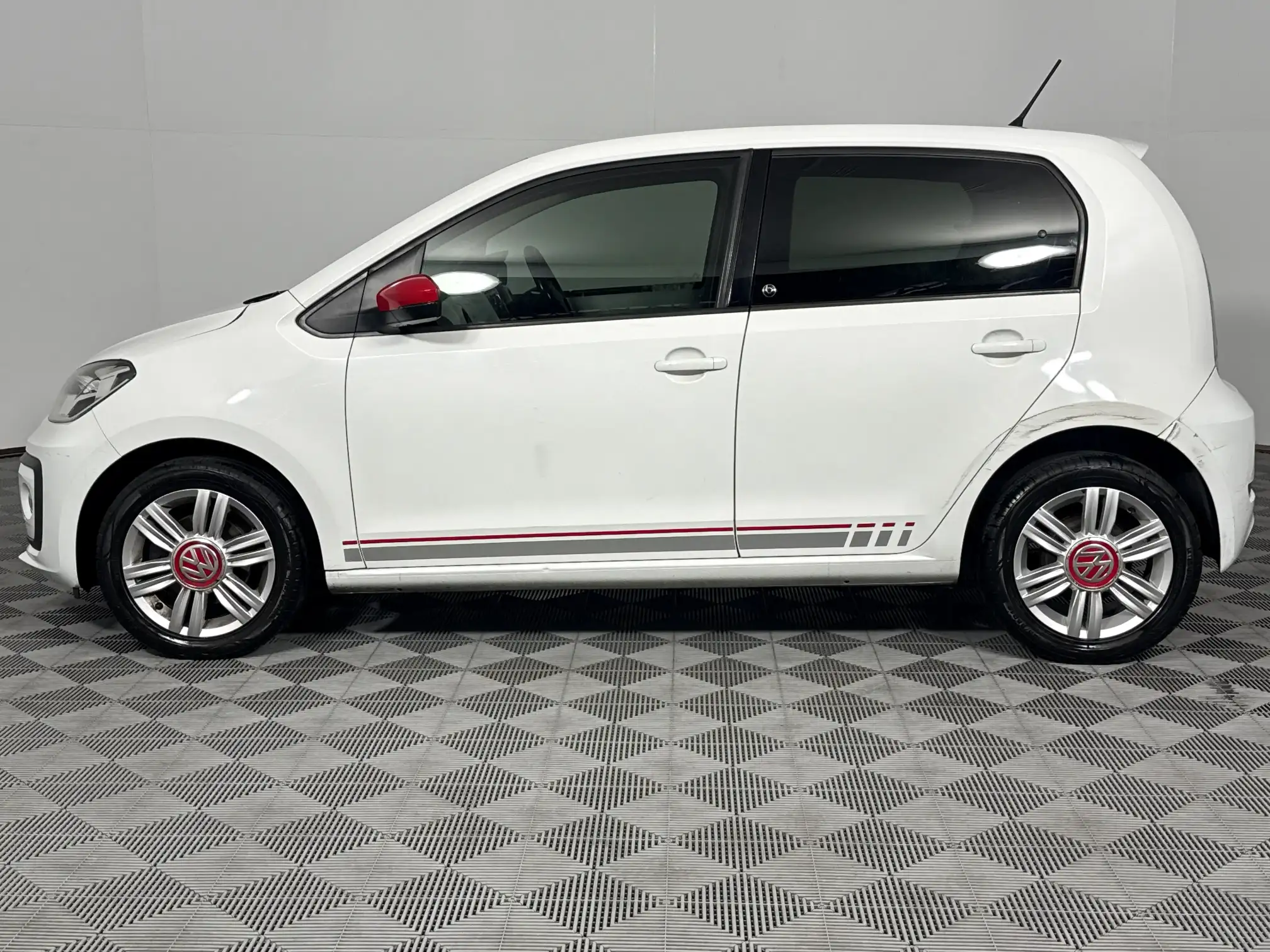 Volkswagen UP