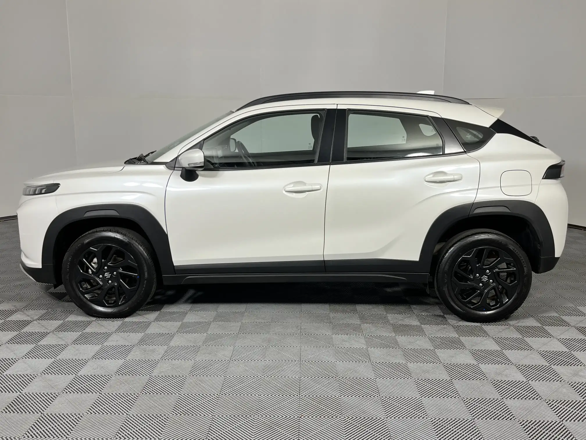 Suzuki Fronx