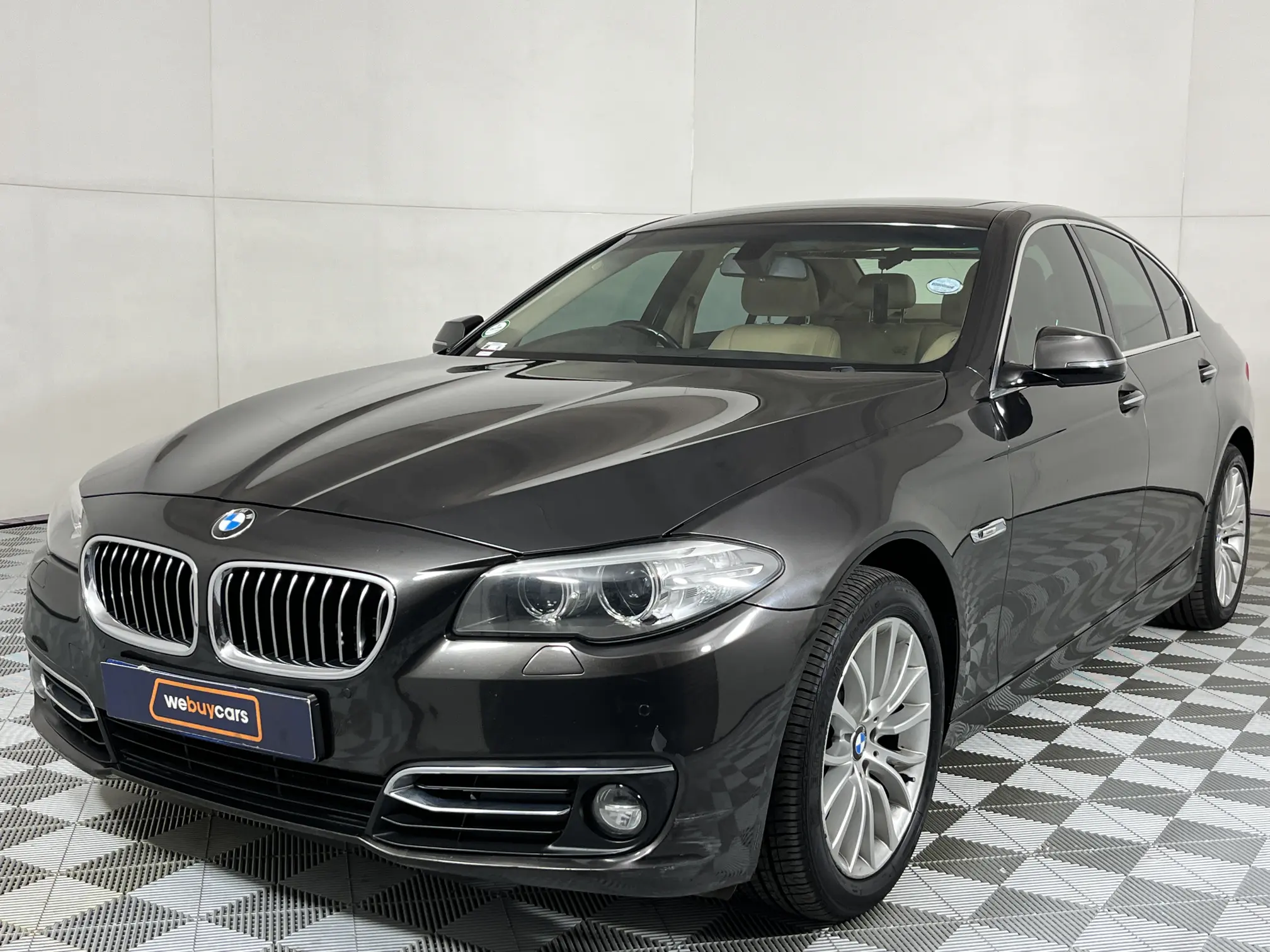 2014 BMW 5 Series 520i Auto (F10)
