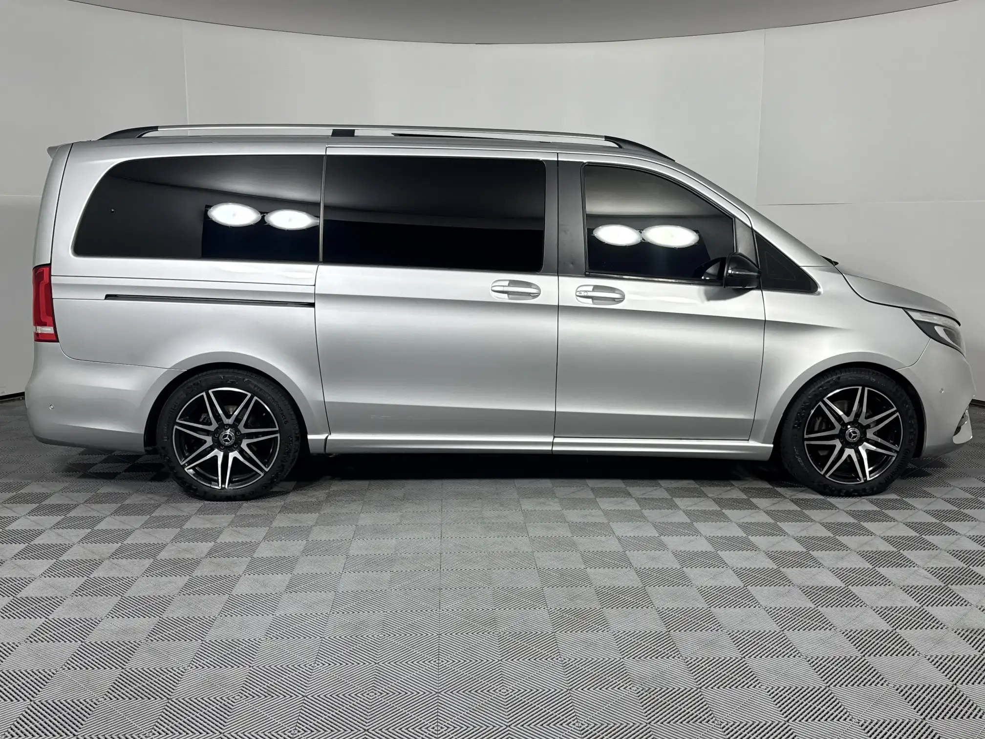 Mercedes-Benz V Class