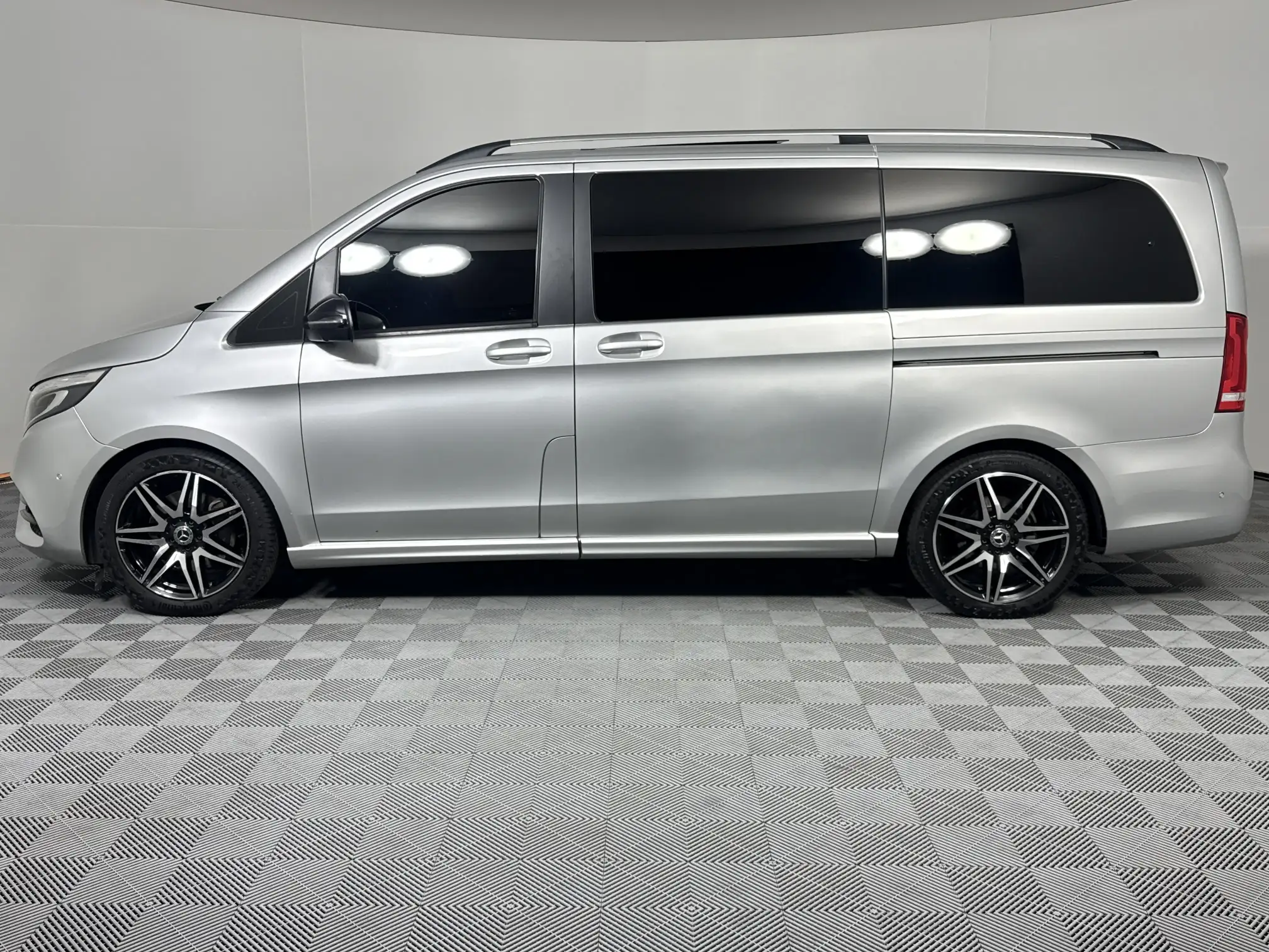 Mercedes-Benz V Class
