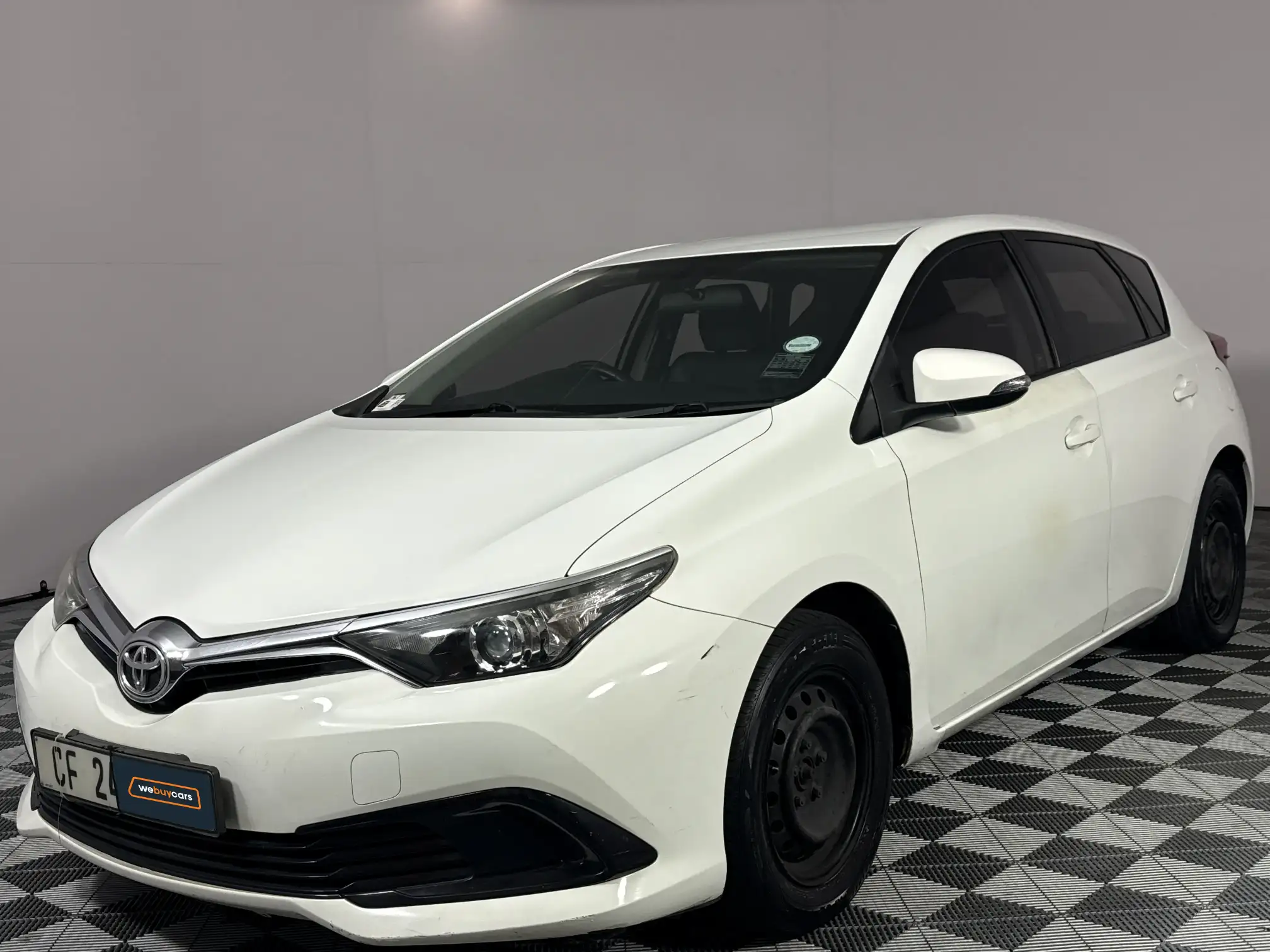 2017 Toyota Auris