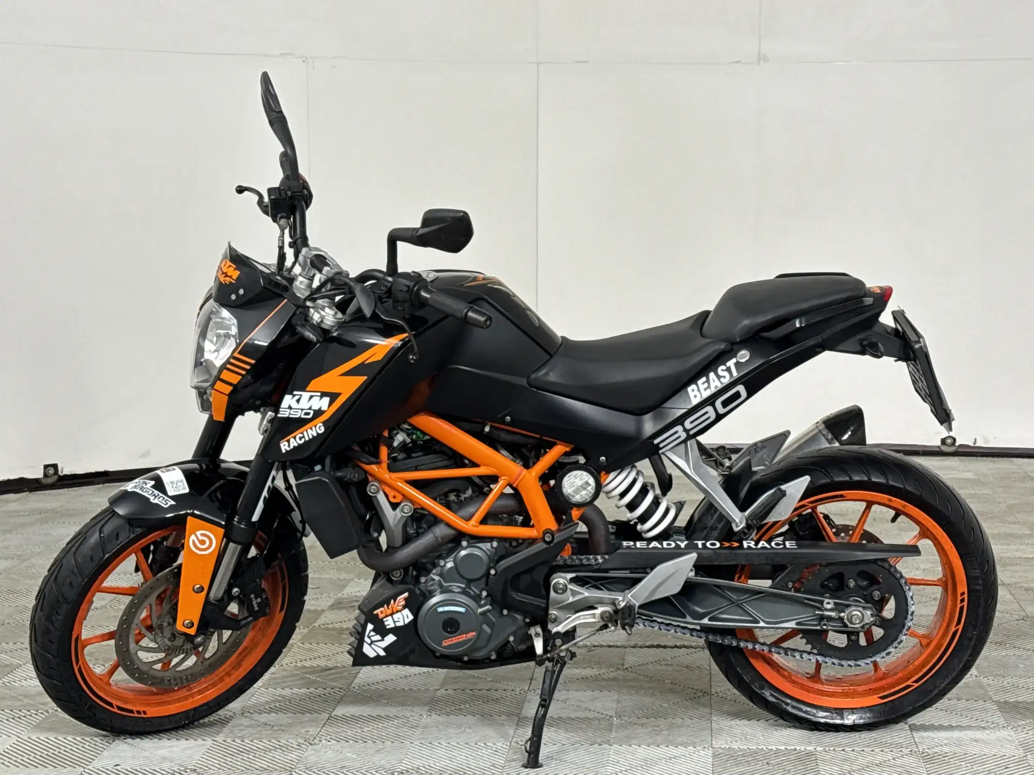 KTM Duke
