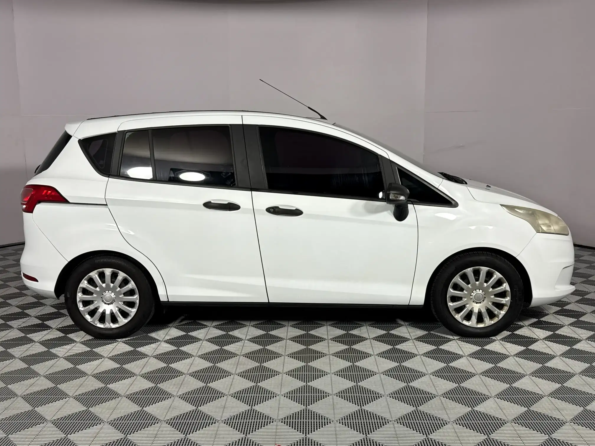 Ford B-MAX