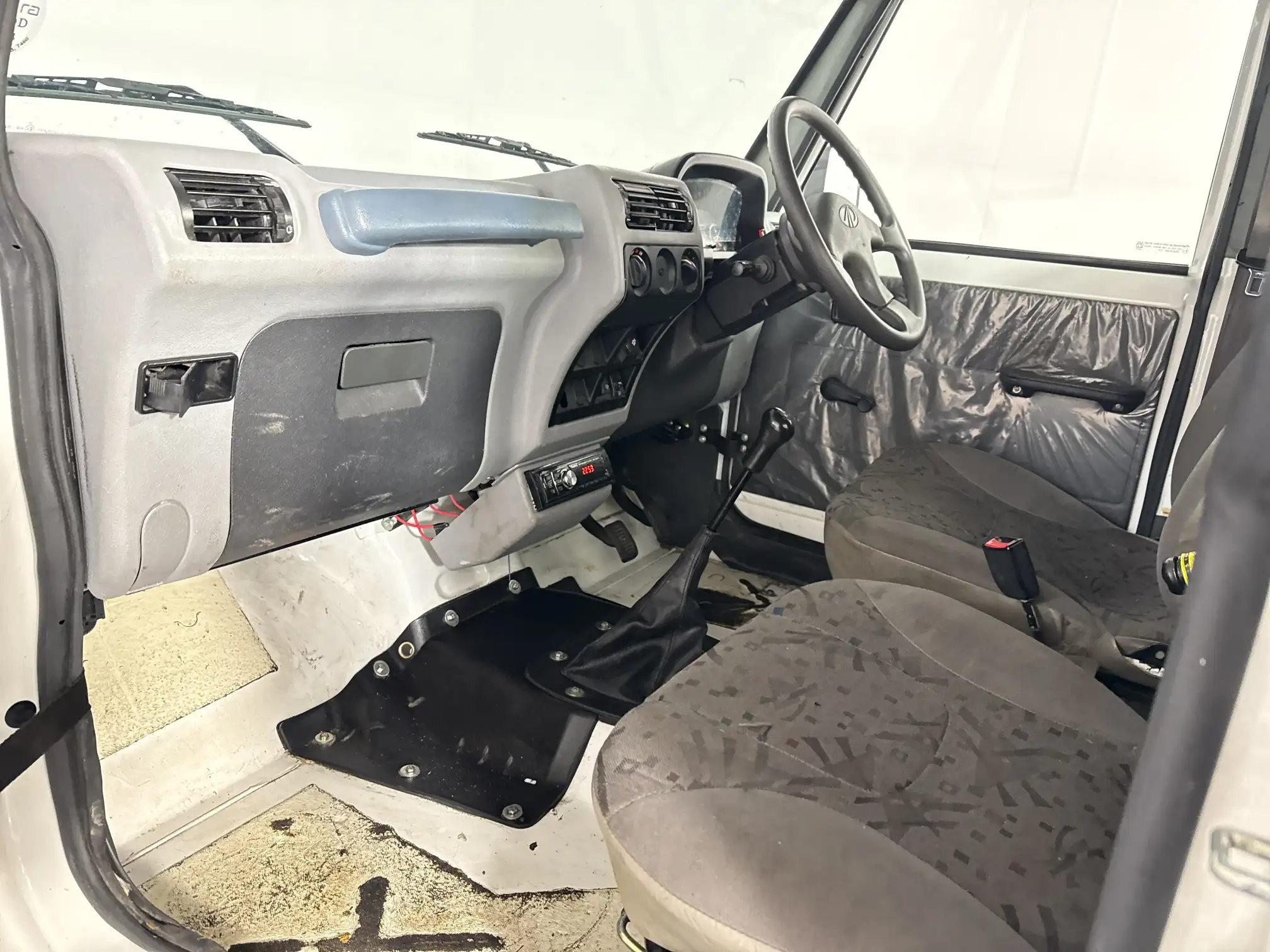 Mahindra Bolero