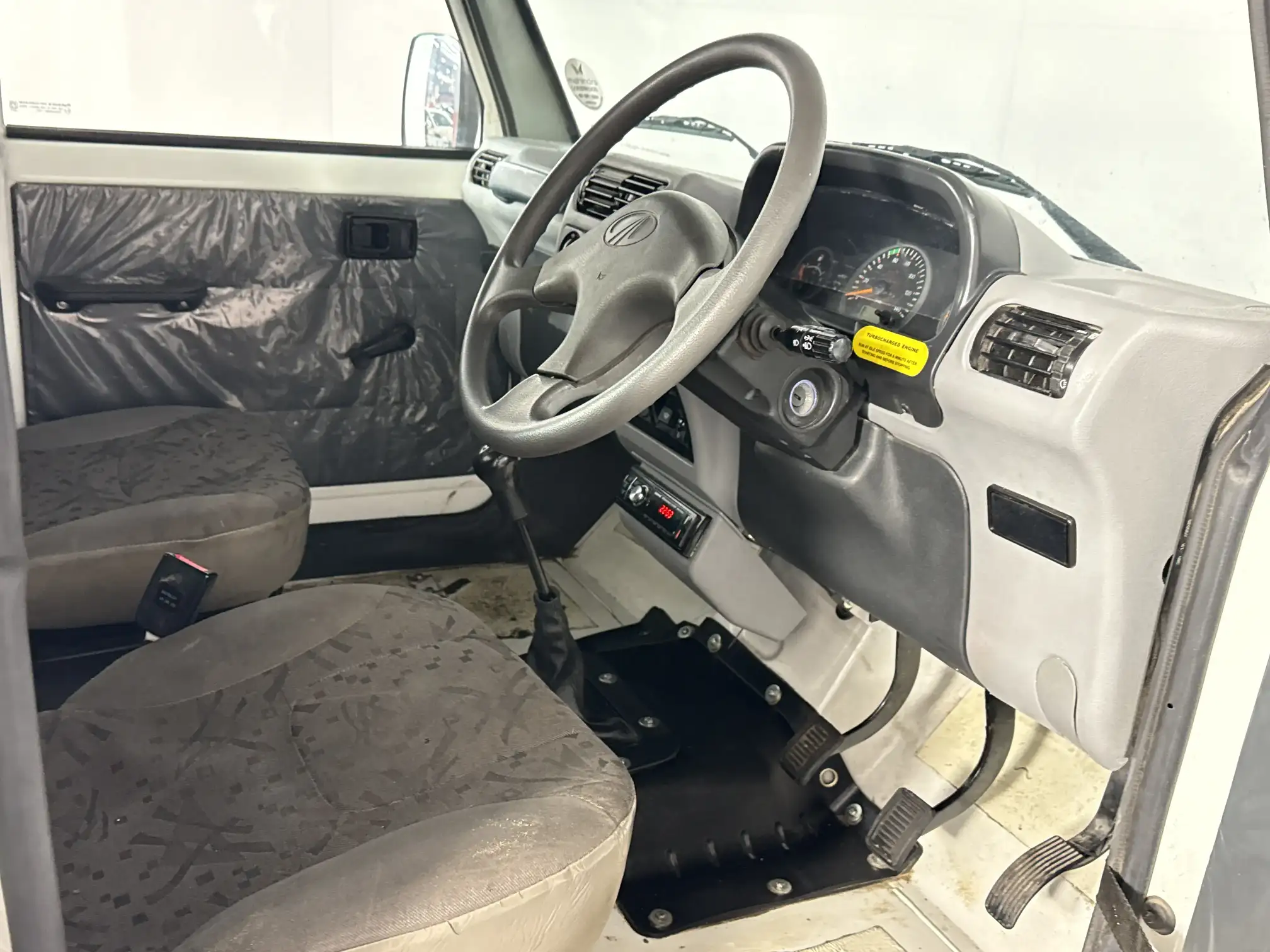 Mahindra Bolero
