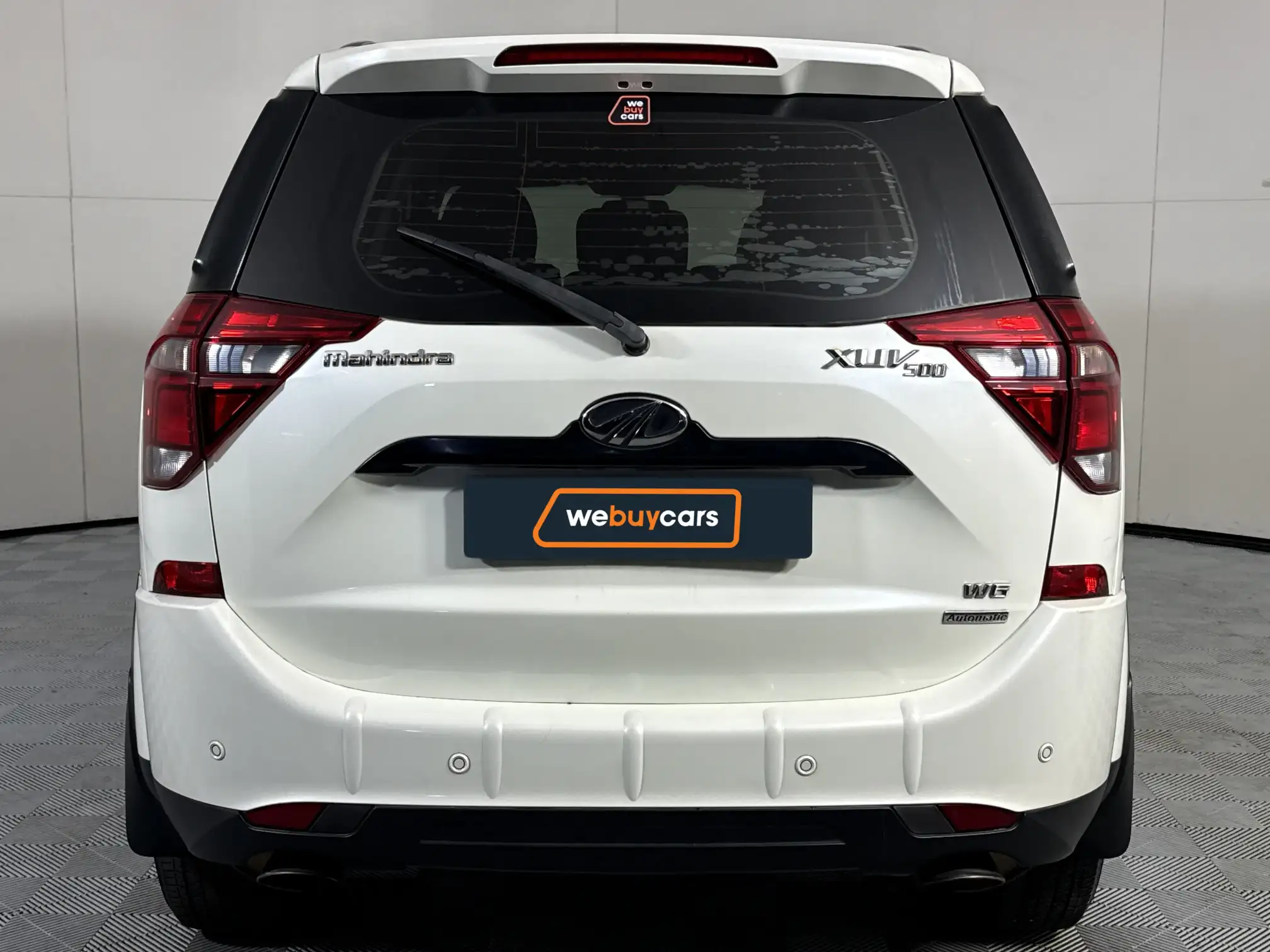 Mahindra XUV