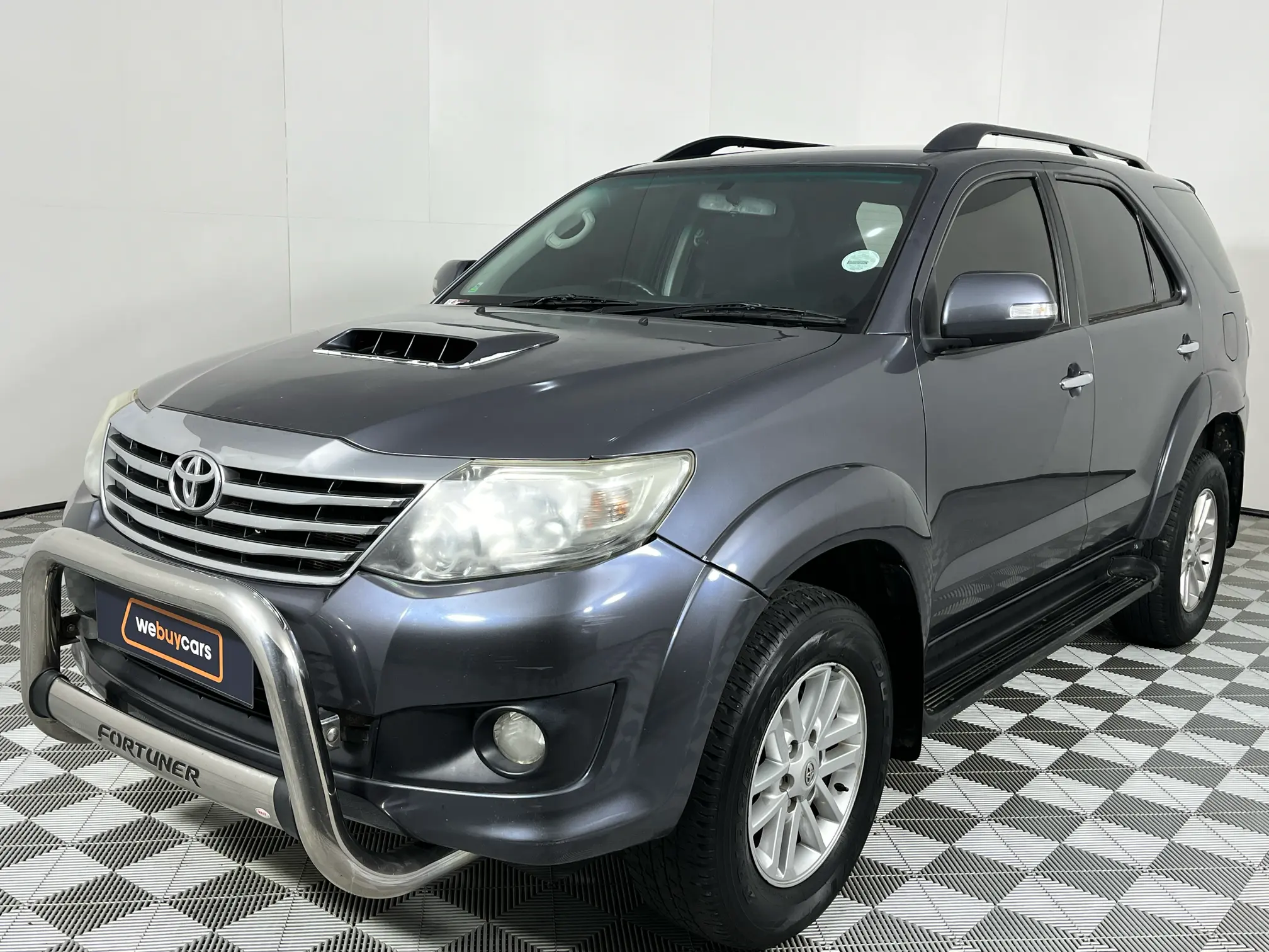 2014 Toyota Fortuner 2.5d-4d RB