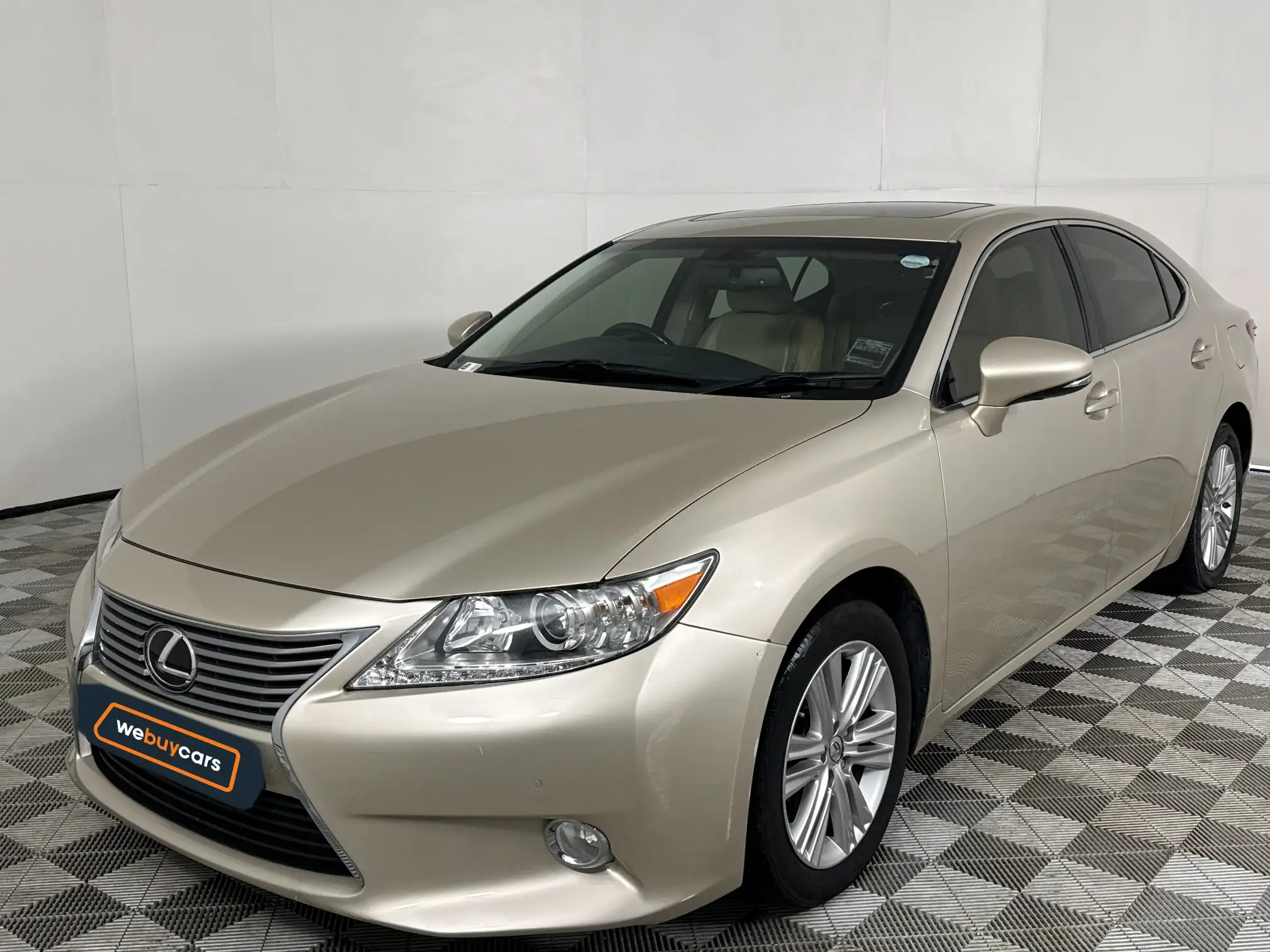 2015 Lexus ES