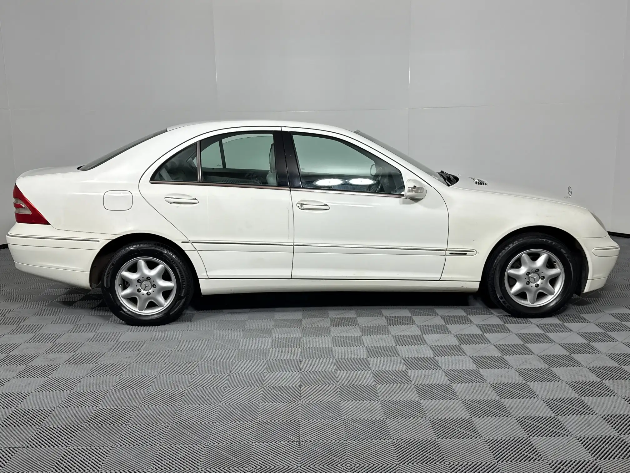 Mercedes-Benz C Class Sedan