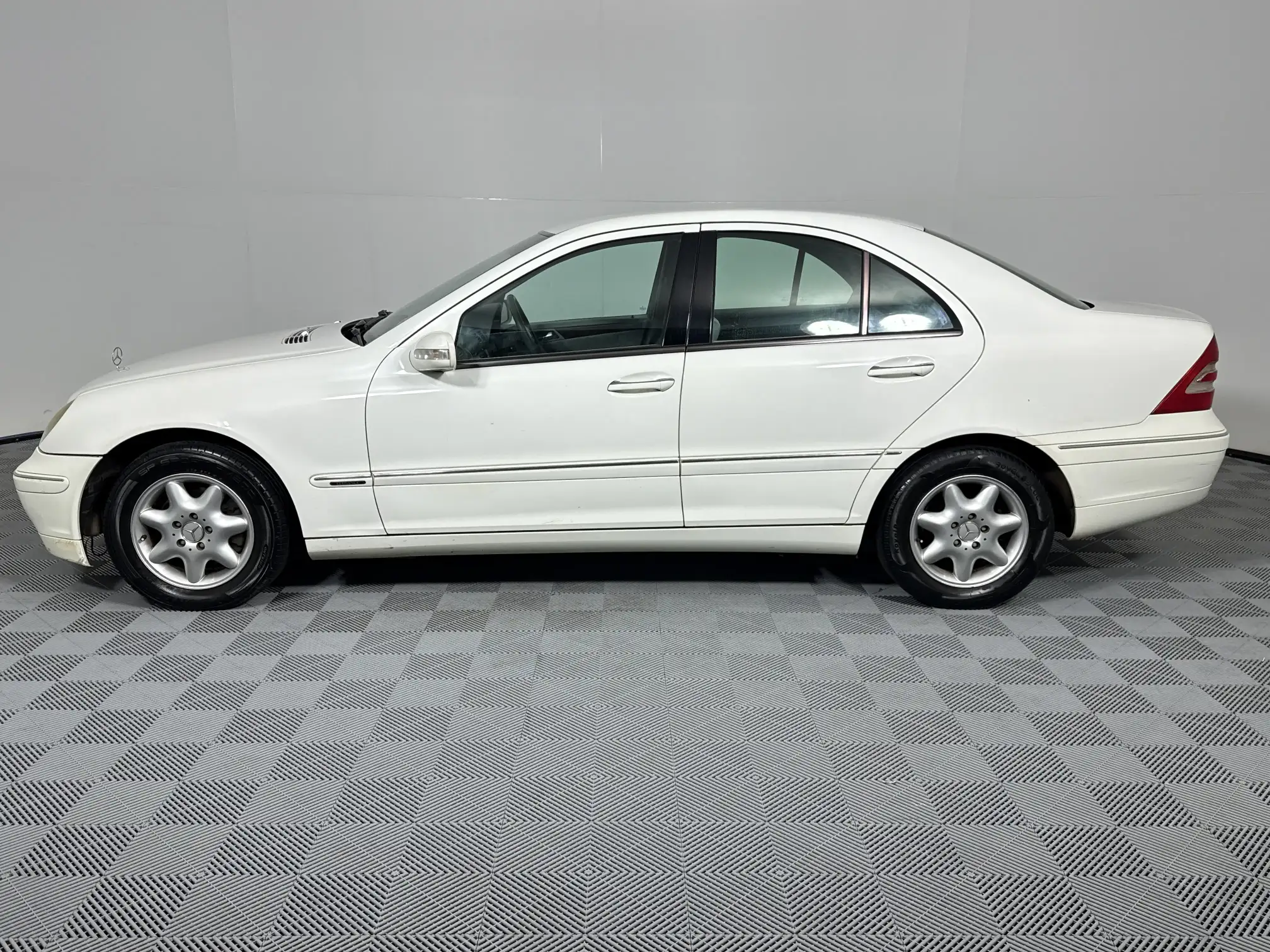 Mercedes-Benz C Class Sedan