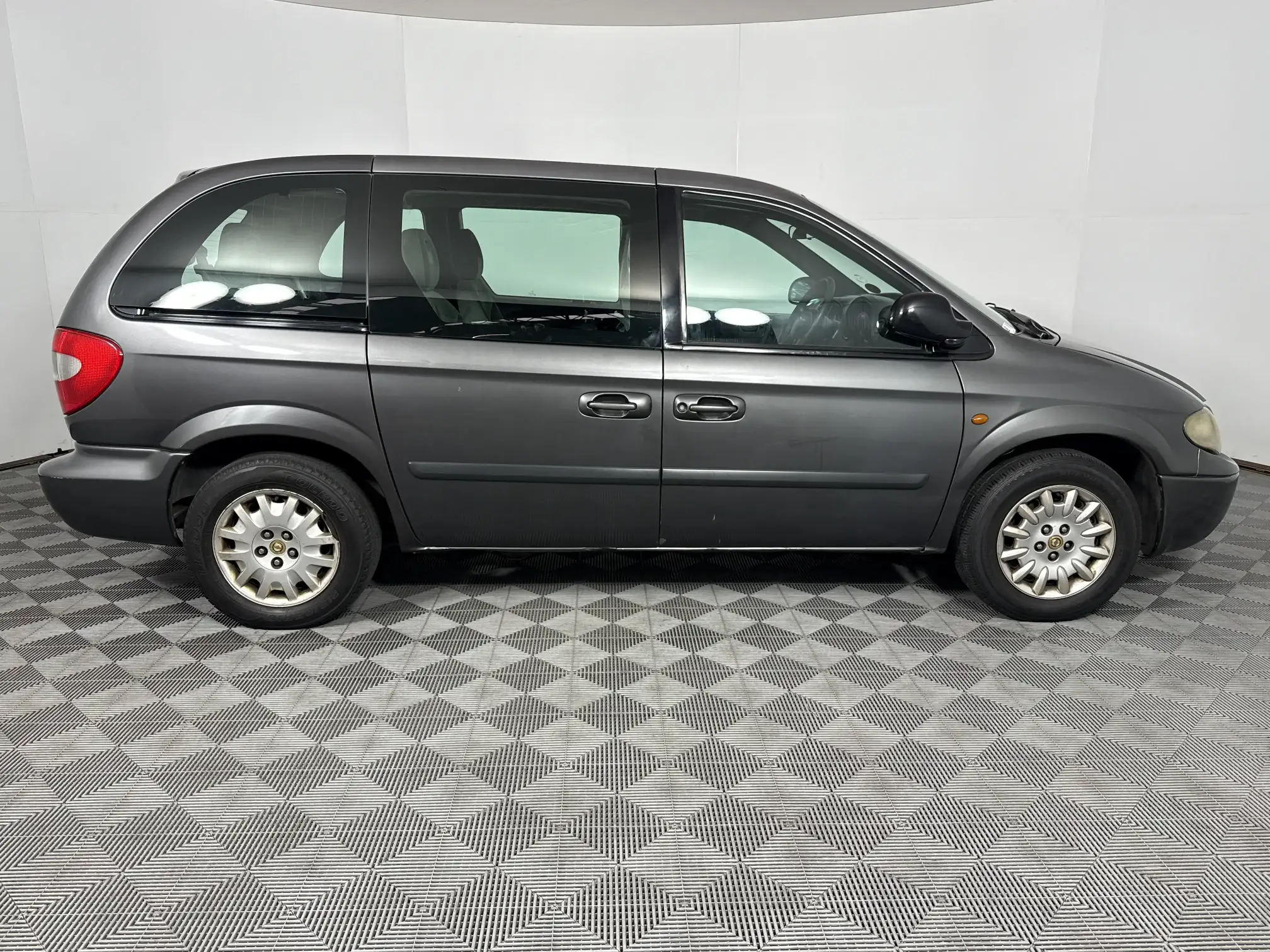 Chrysler Voyager