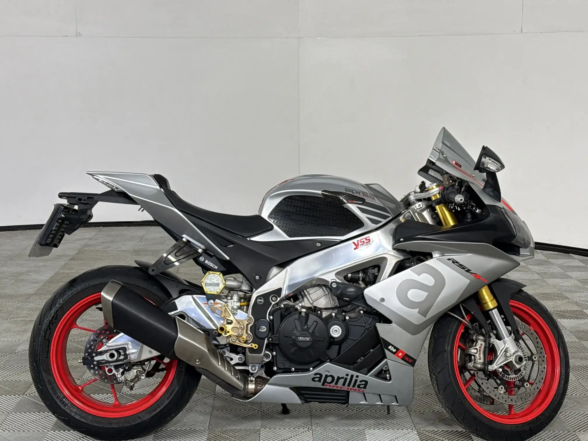 Aprilia Rsv4