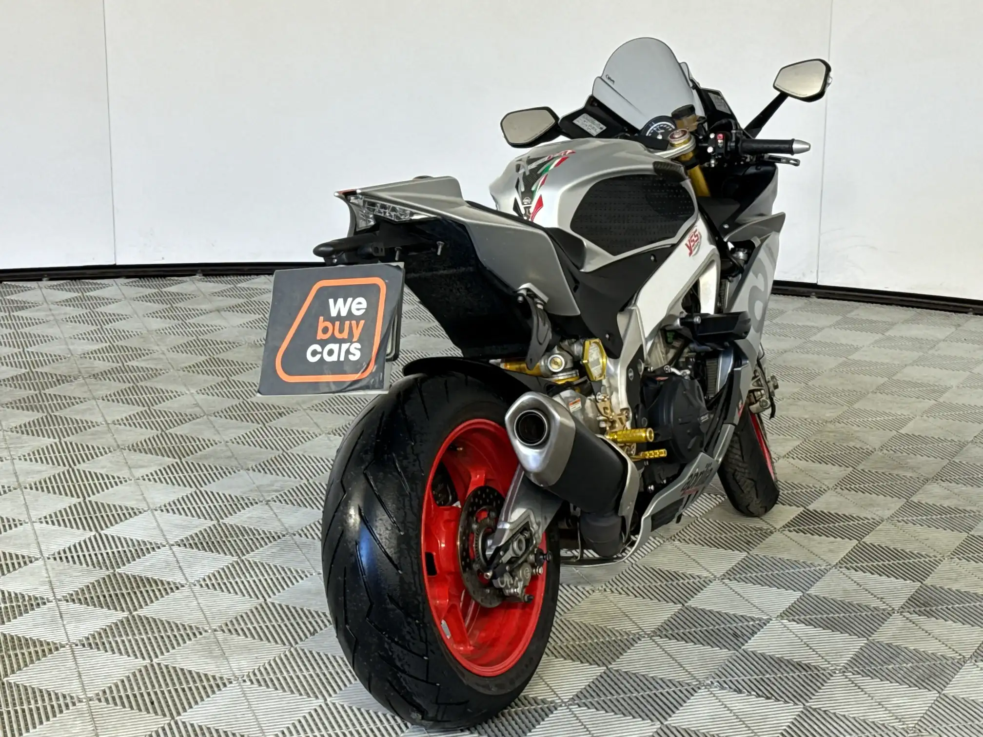 Aprilia Rsv4