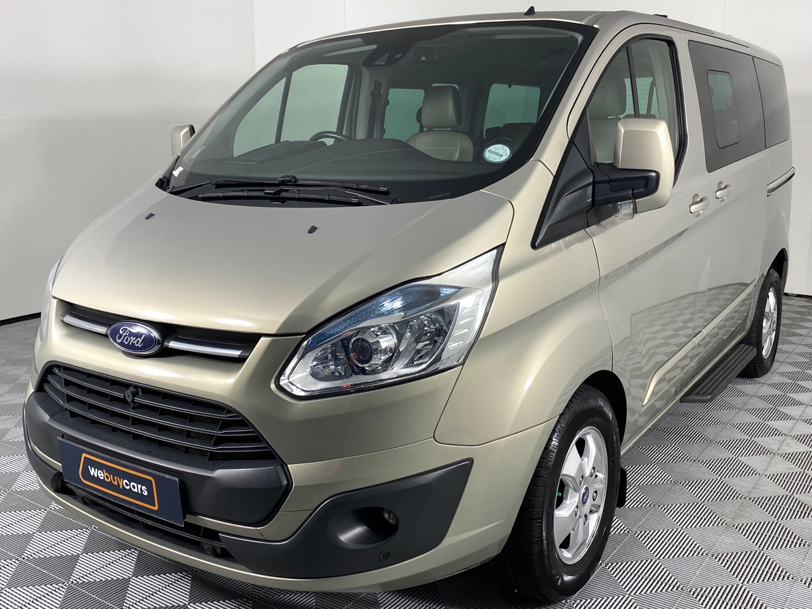 Ford tourneo 2016