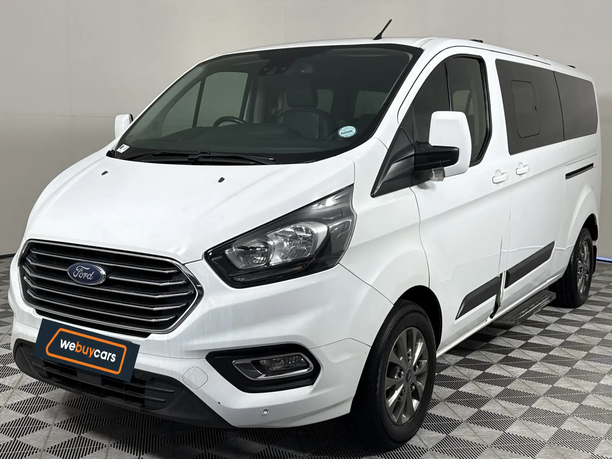2018 Ford Tourneo