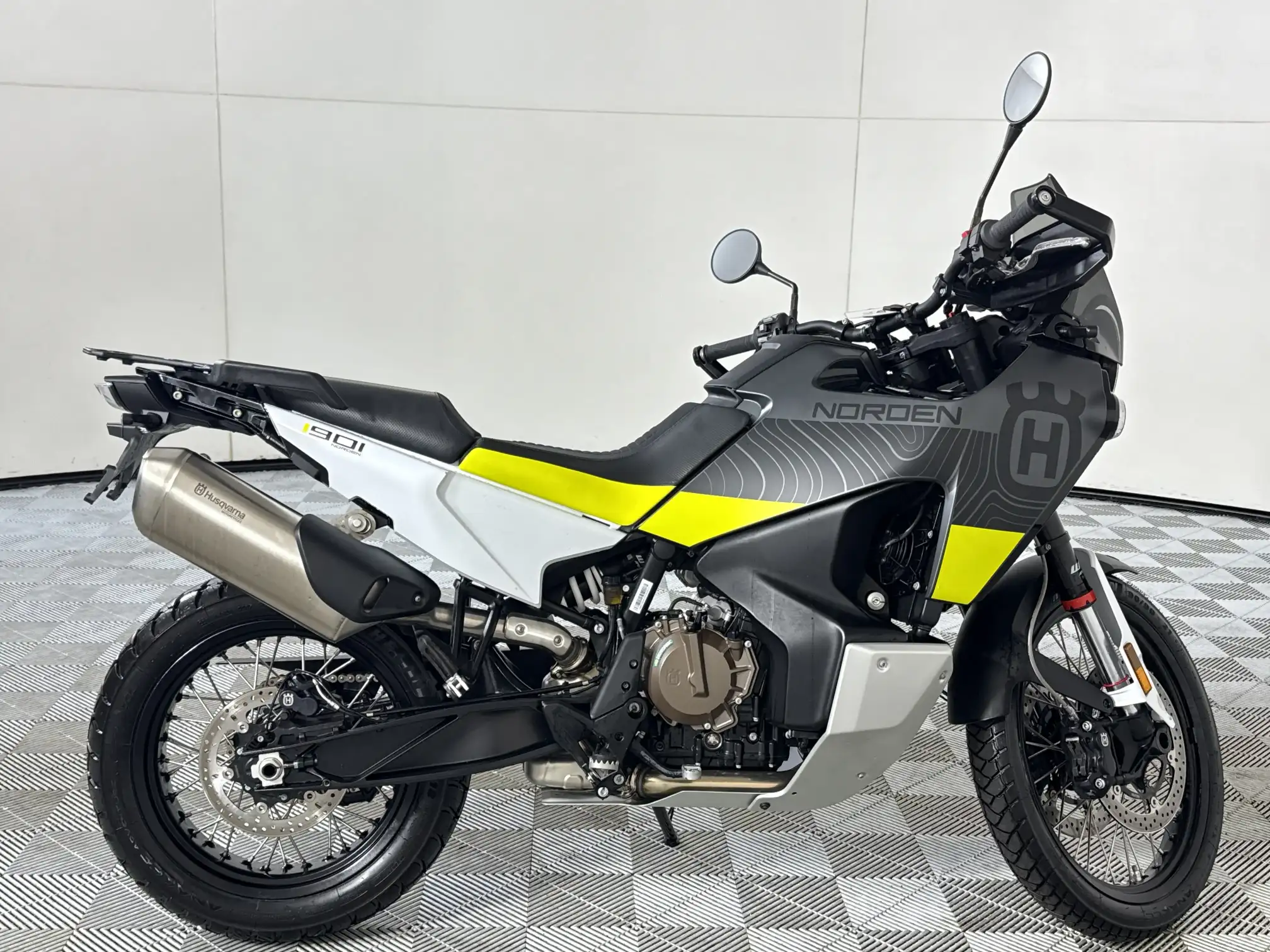 Husqvarna 900