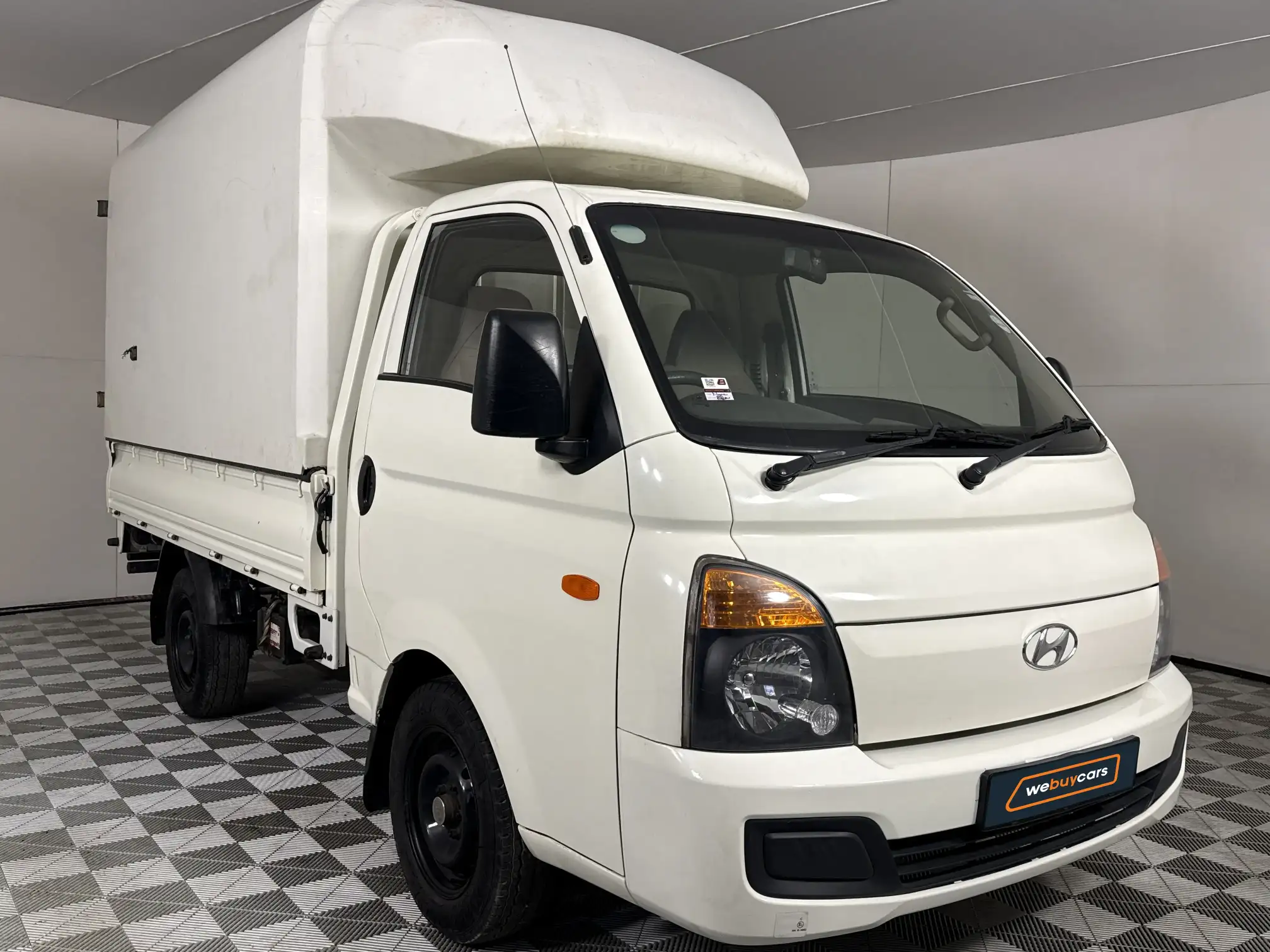 Hyundai H100