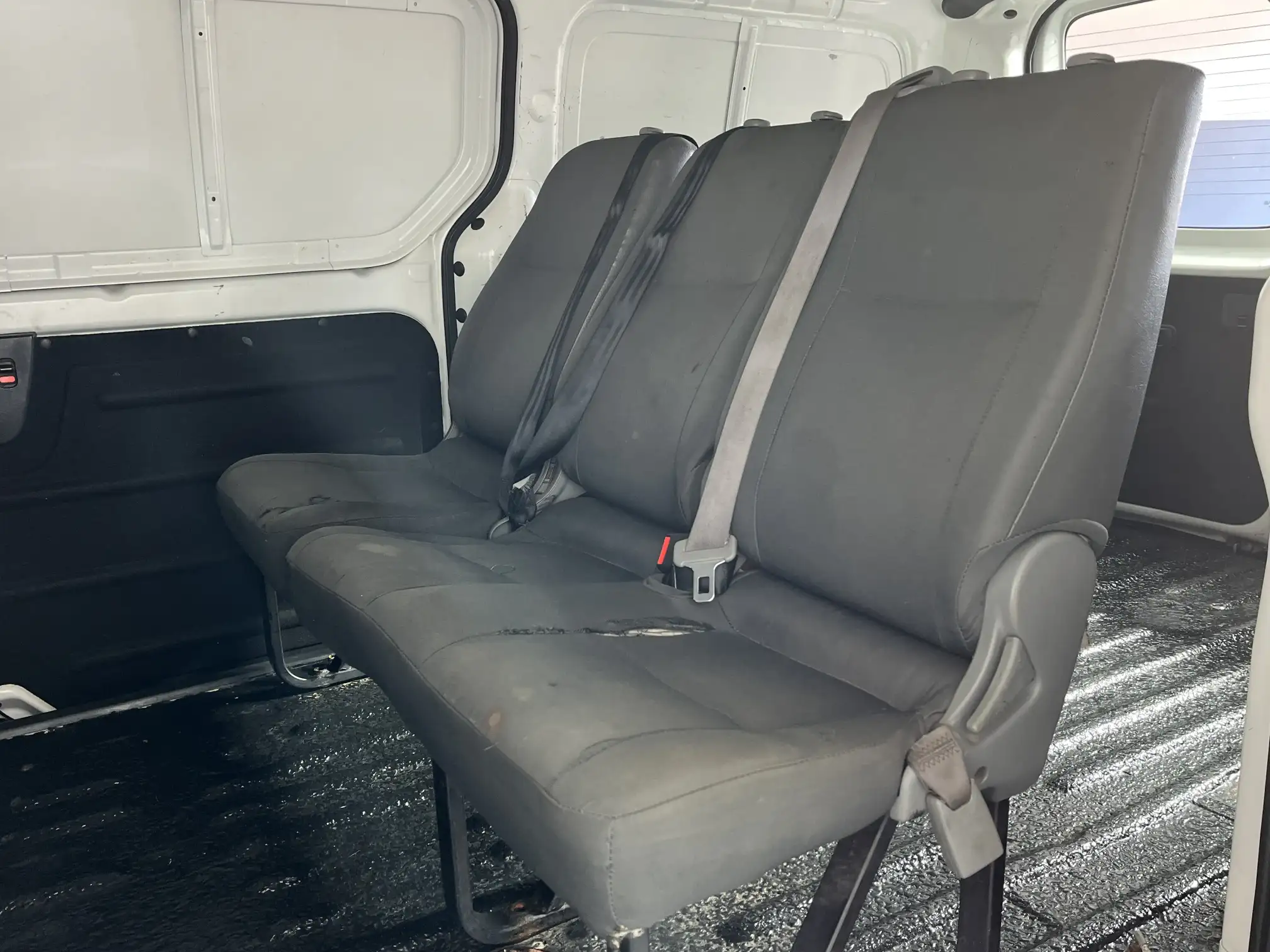 Hyundai H-1