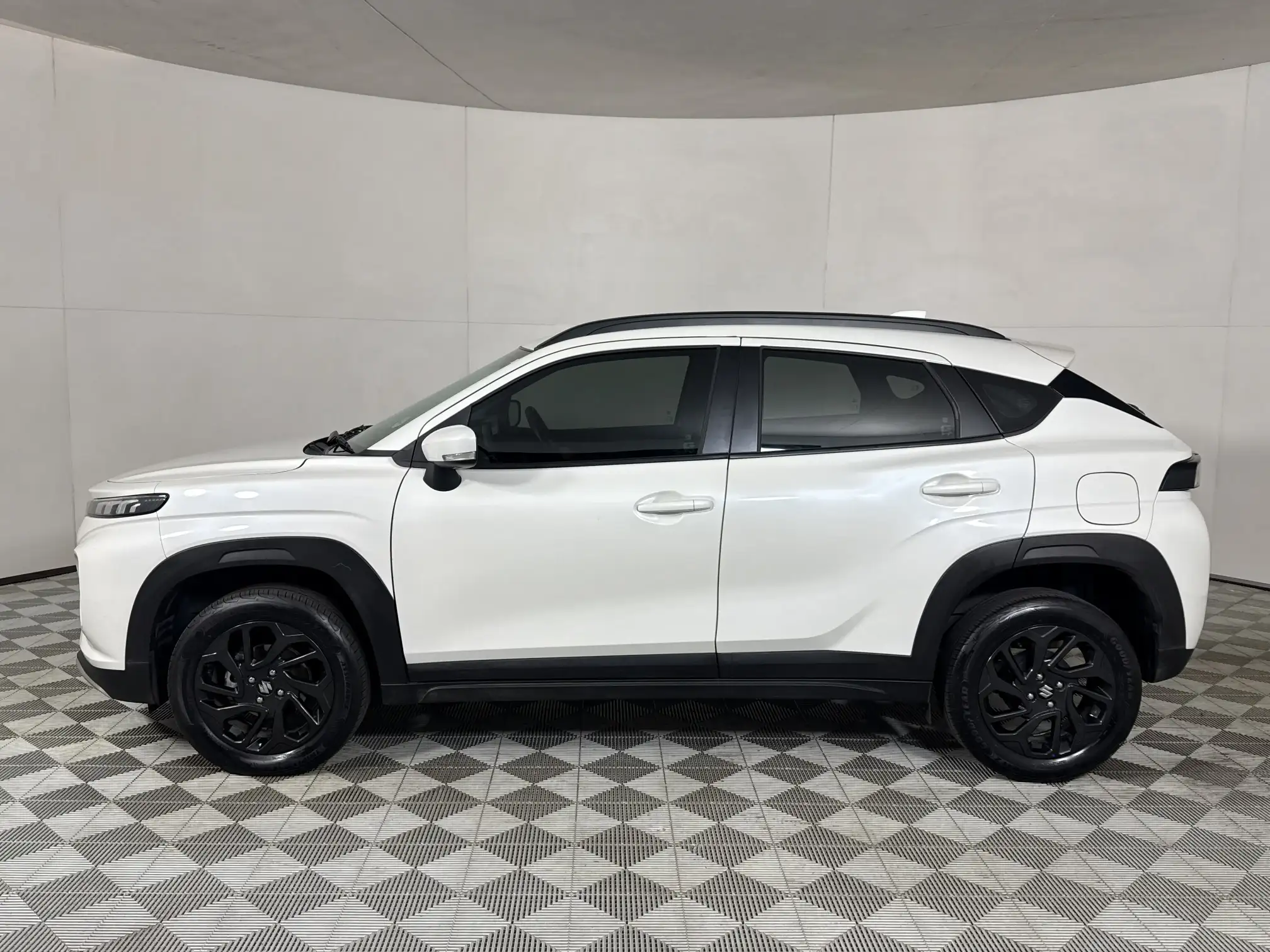 Suzuki Fronx