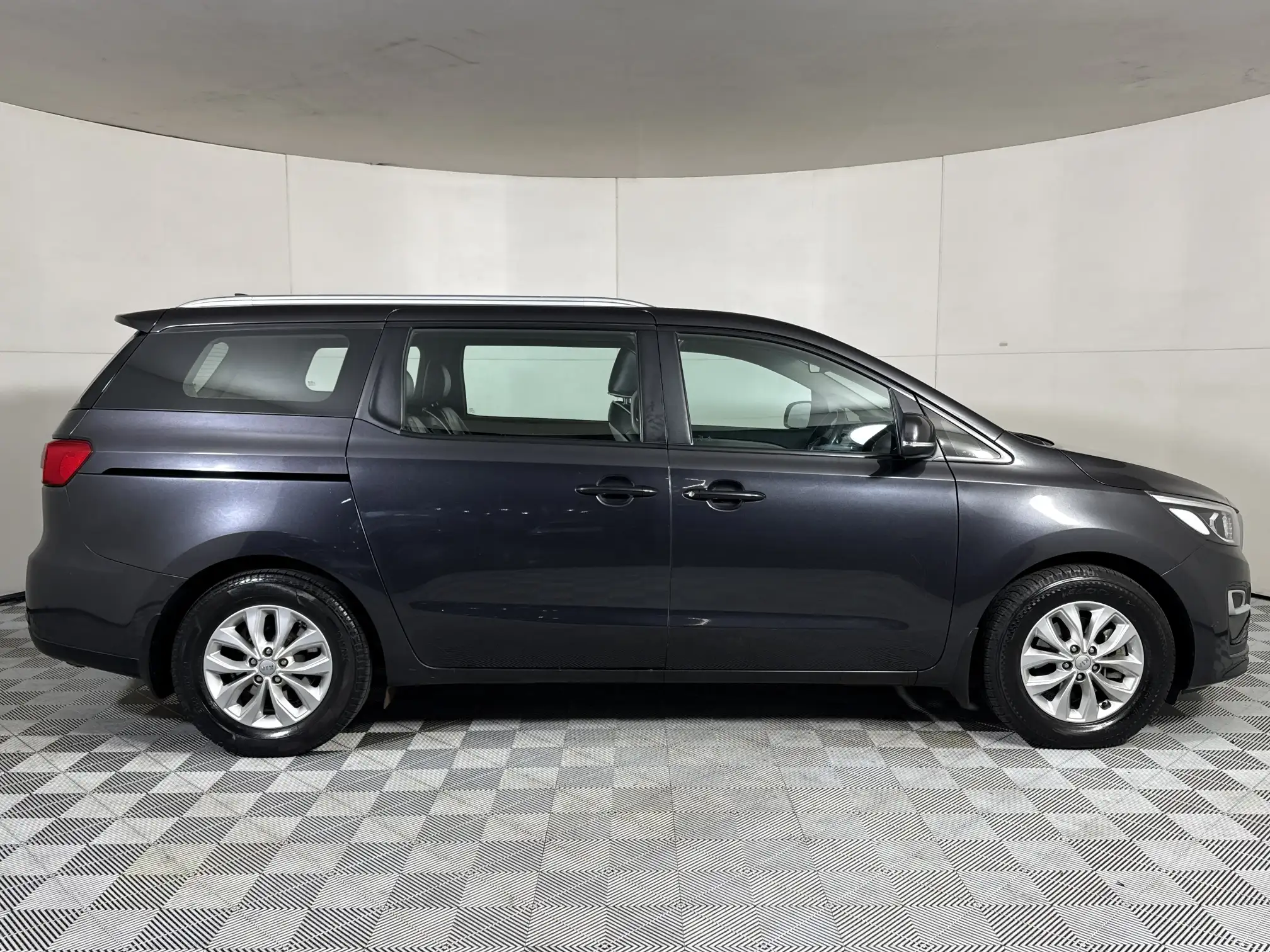KIA Sedona