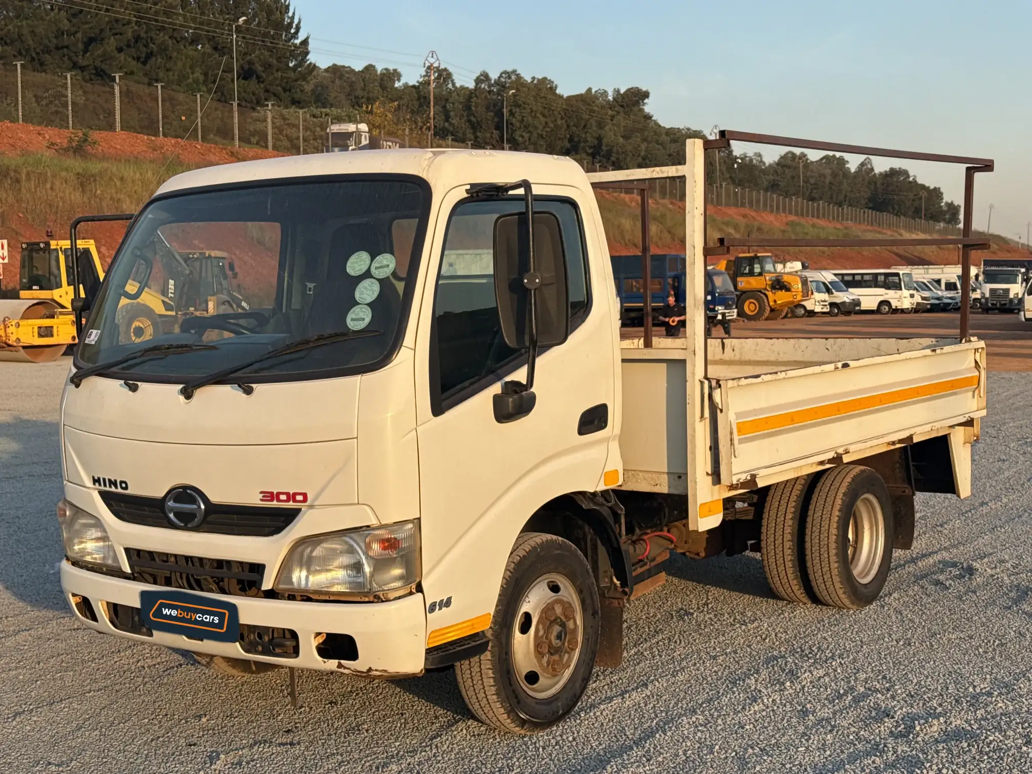 2015 Hino 300 Series