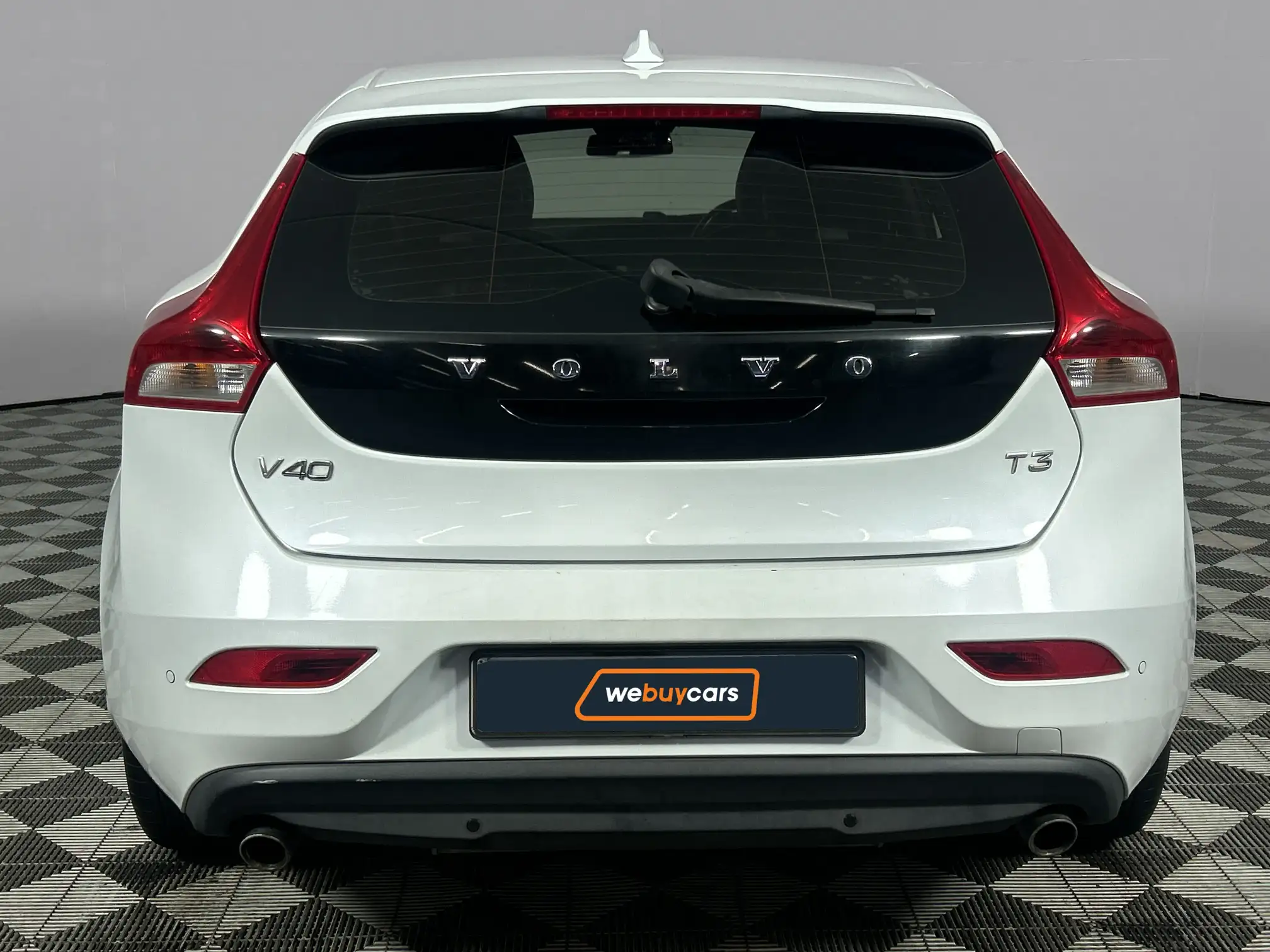 Volvo V40