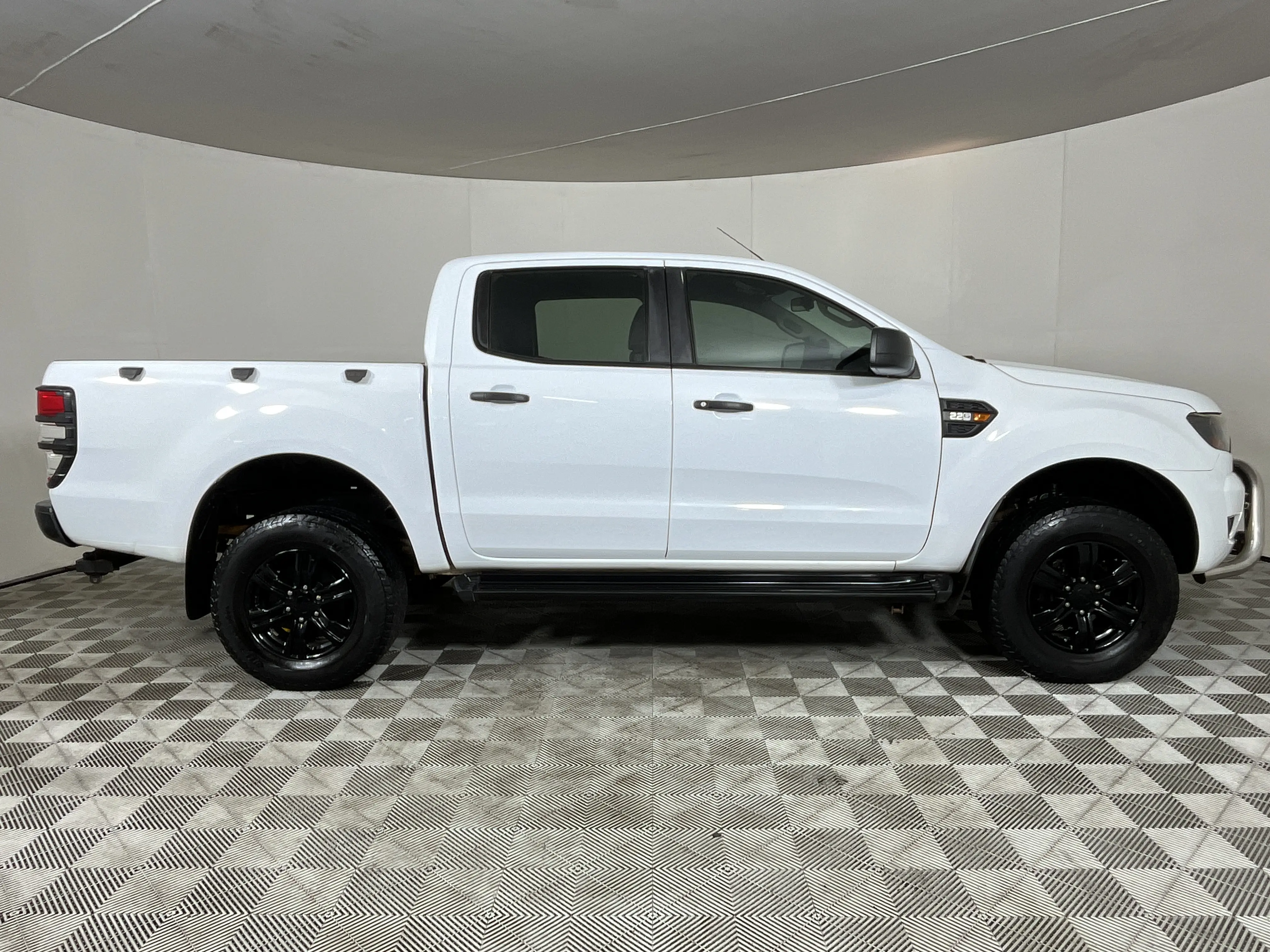 2017 Ford Ranger 2.2tdci XL Auto Pick Up Double Cab, photo 4