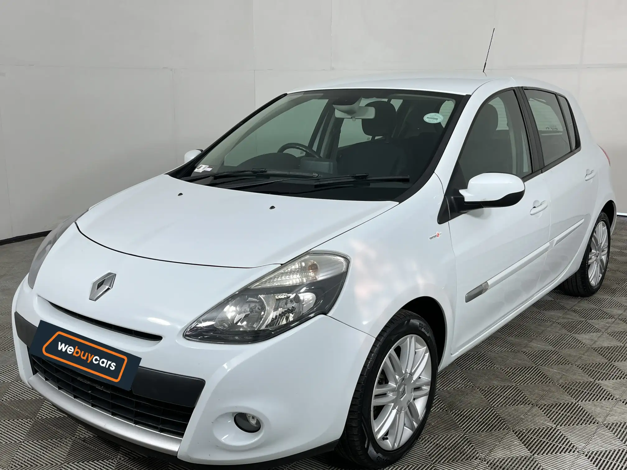 2012 Renault Clio III 1.6 Avantage Auto 5-Door at George (WC) for sale Rundefined