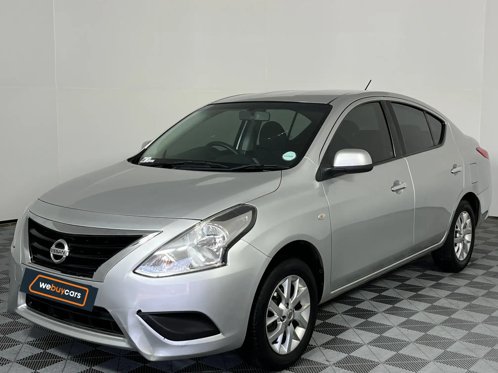 Nissan Almera