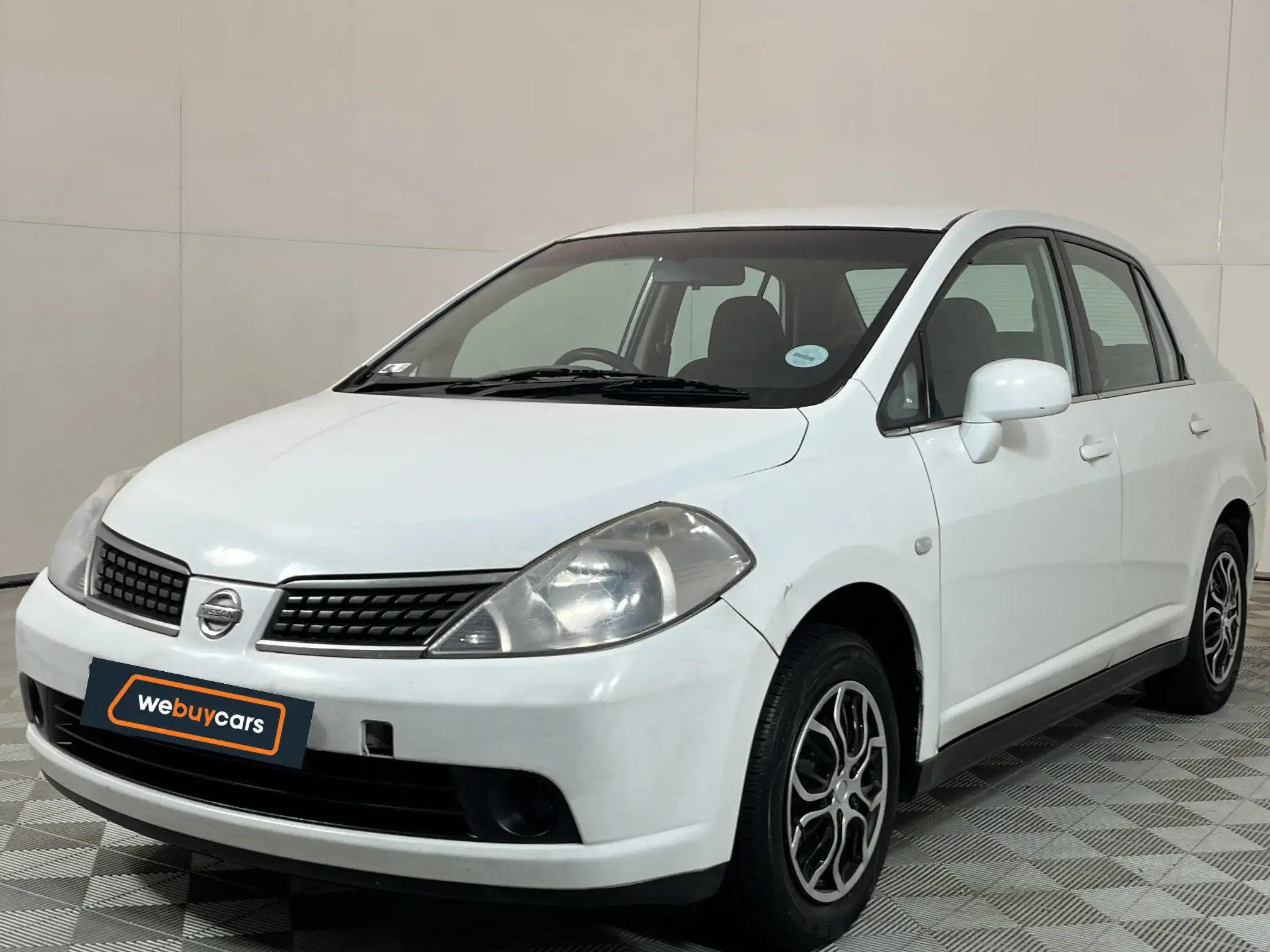 Nissan Tiida