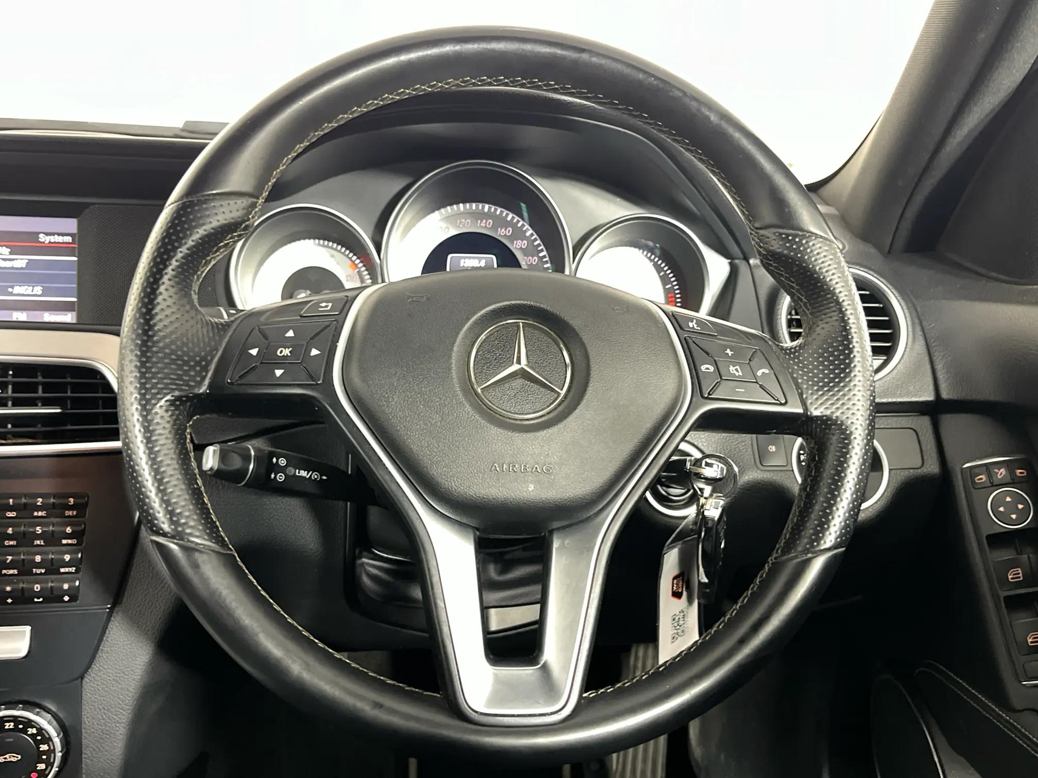 Mercedes Benz C 300 Elegance 7G-Tronic for sale - R 197 900 | Carfind.co.za