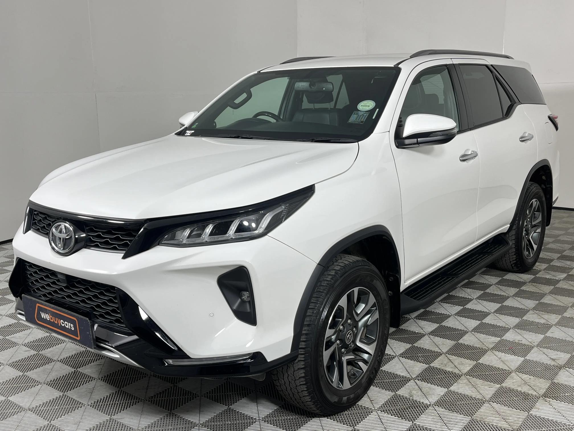 Toyota Fortuner VI 2.8GD-6 VX Auto 4x4