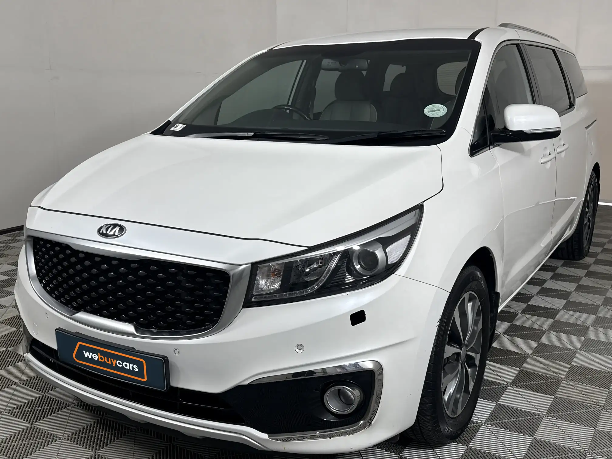 2015 KIA Sedona